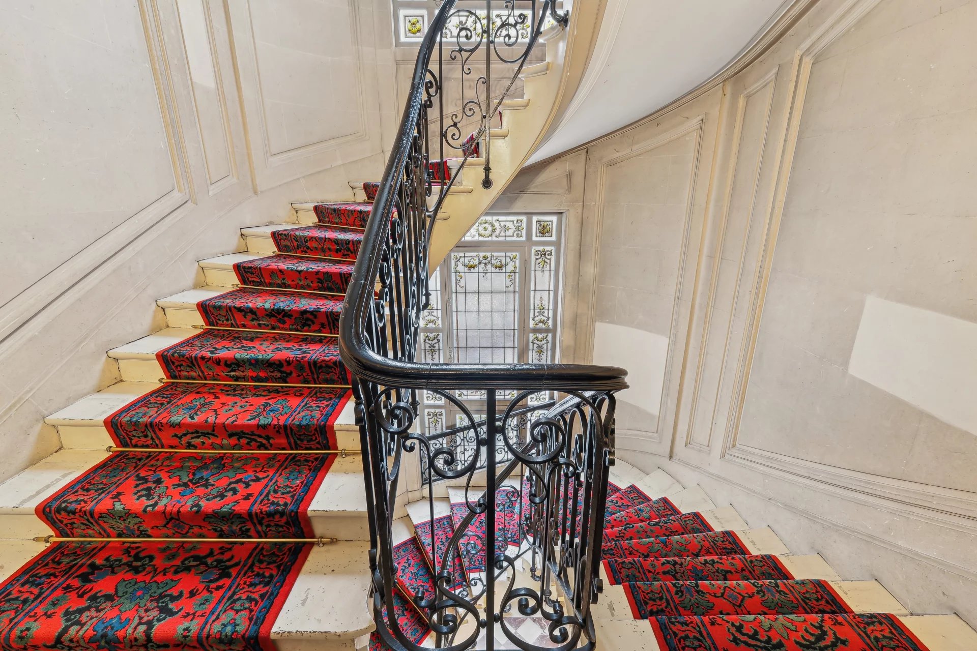Sale Apartment Paris 15th