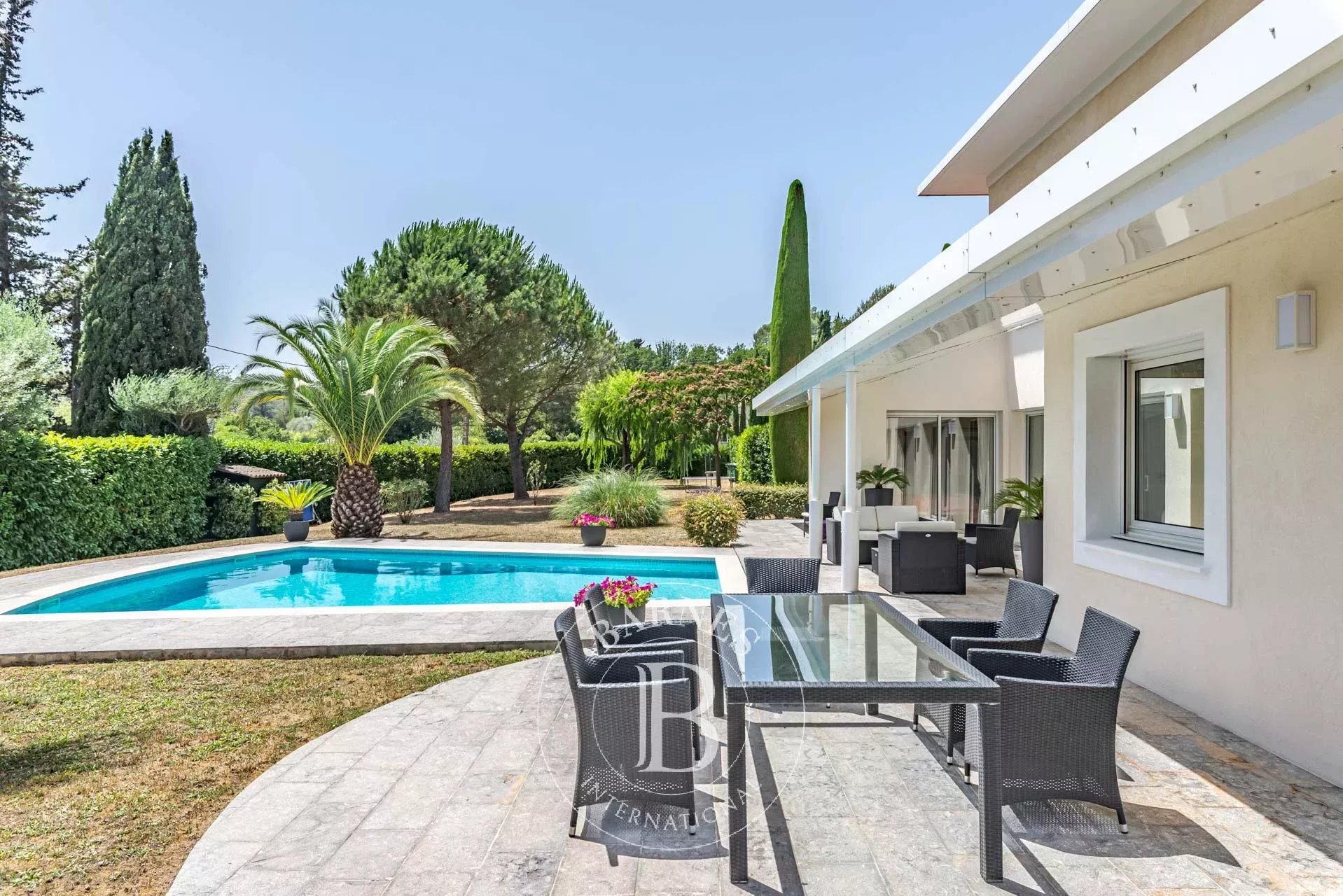 Villa Valbonne - picture 5