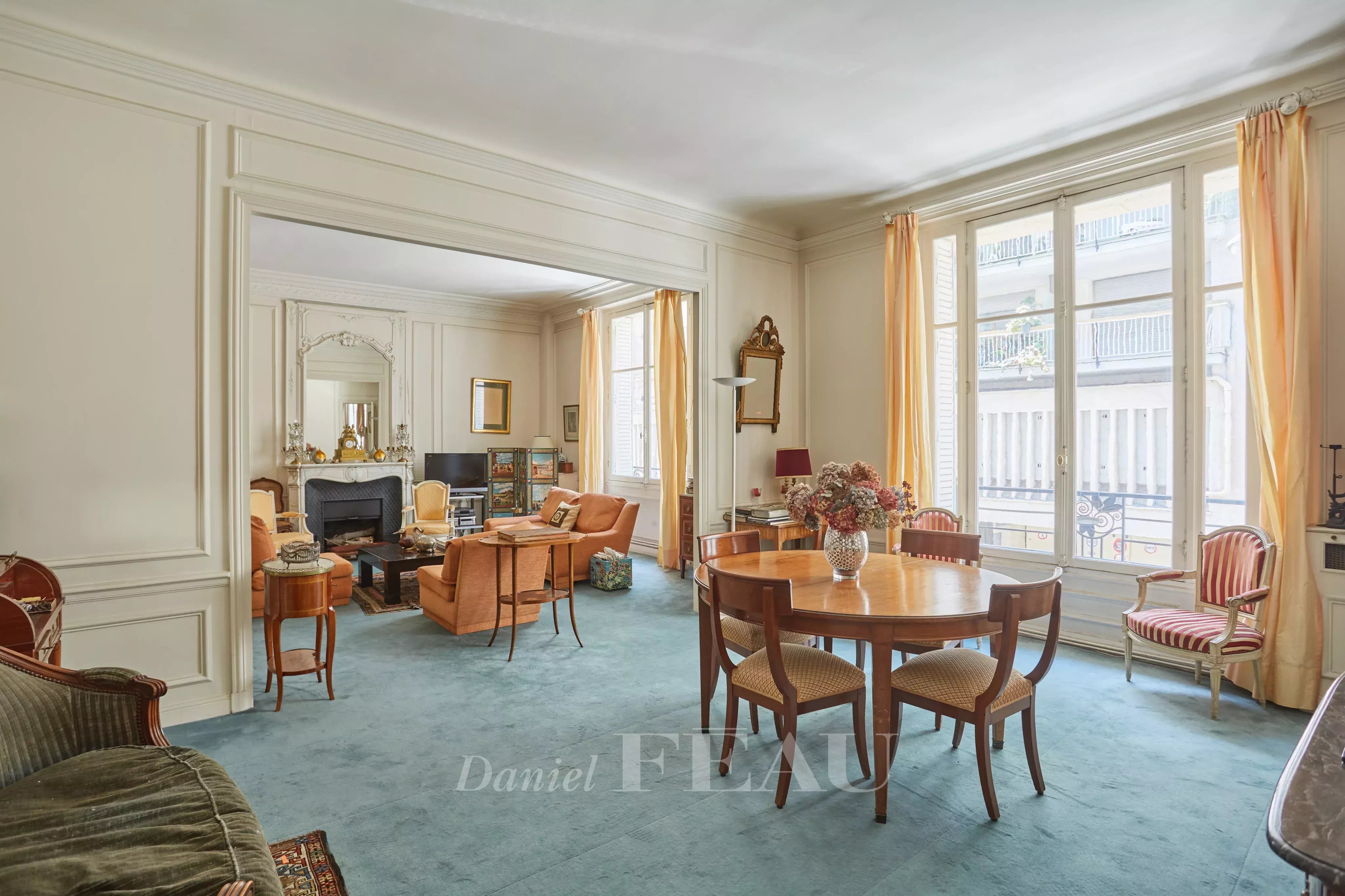 Sale Apartment Paris 16th