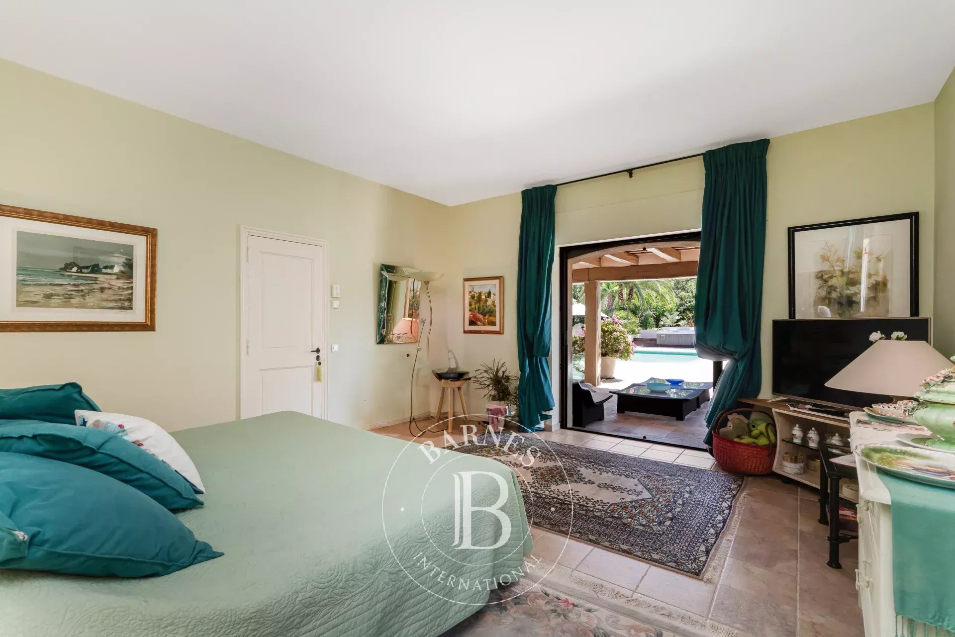 Villa Saint-Tropez - picture 13