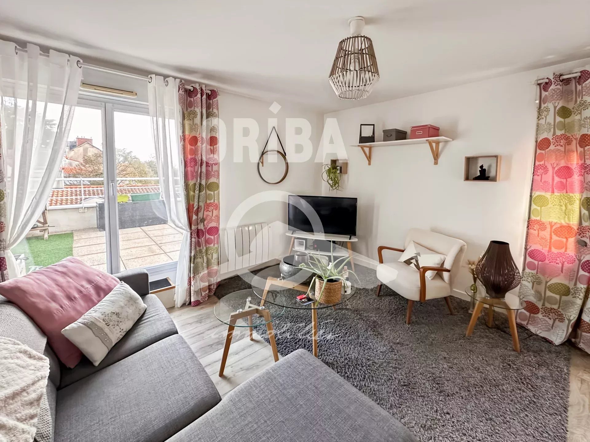 Appartement T3 duplex avec grande terrasse au dernier étage – CHANTENAY