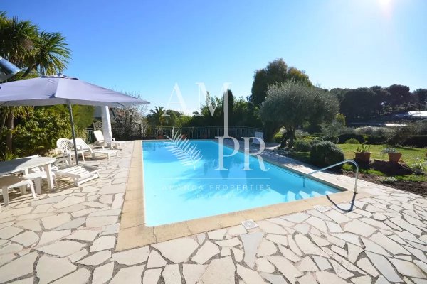 Luxury Dual-Villa Family Estate in Cannes | Sea View Legacy Property — photo 5