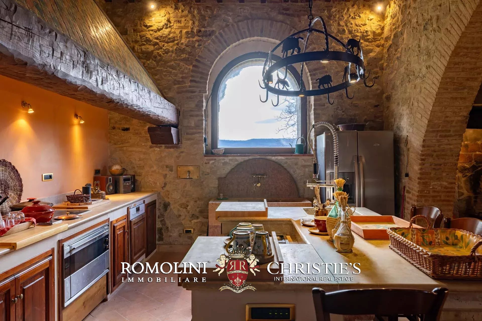 10 Bedroom Villa/Townhouse's Image 167