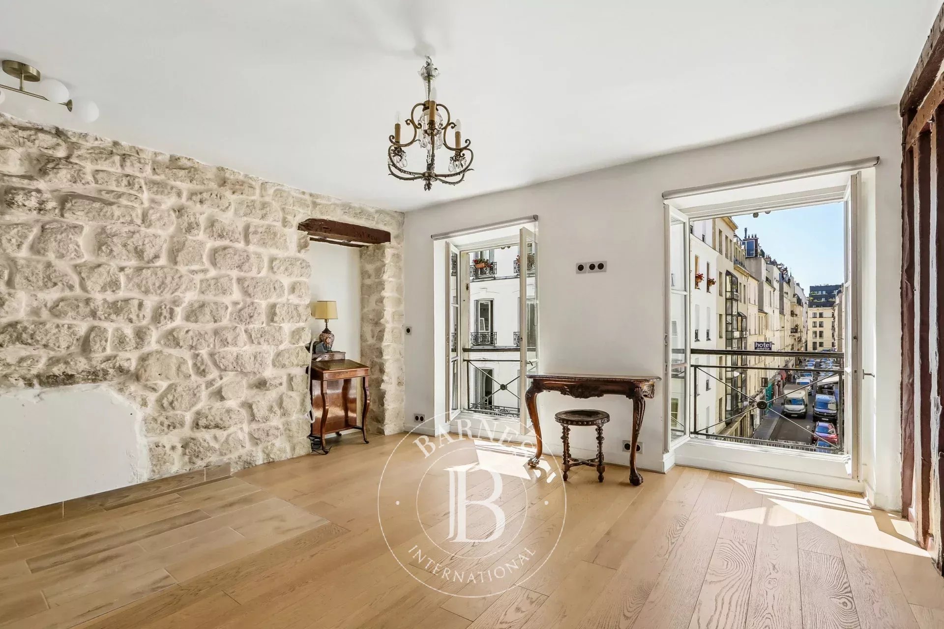 Apartment Paris 75007  -  ref 87036642 (picture 2)