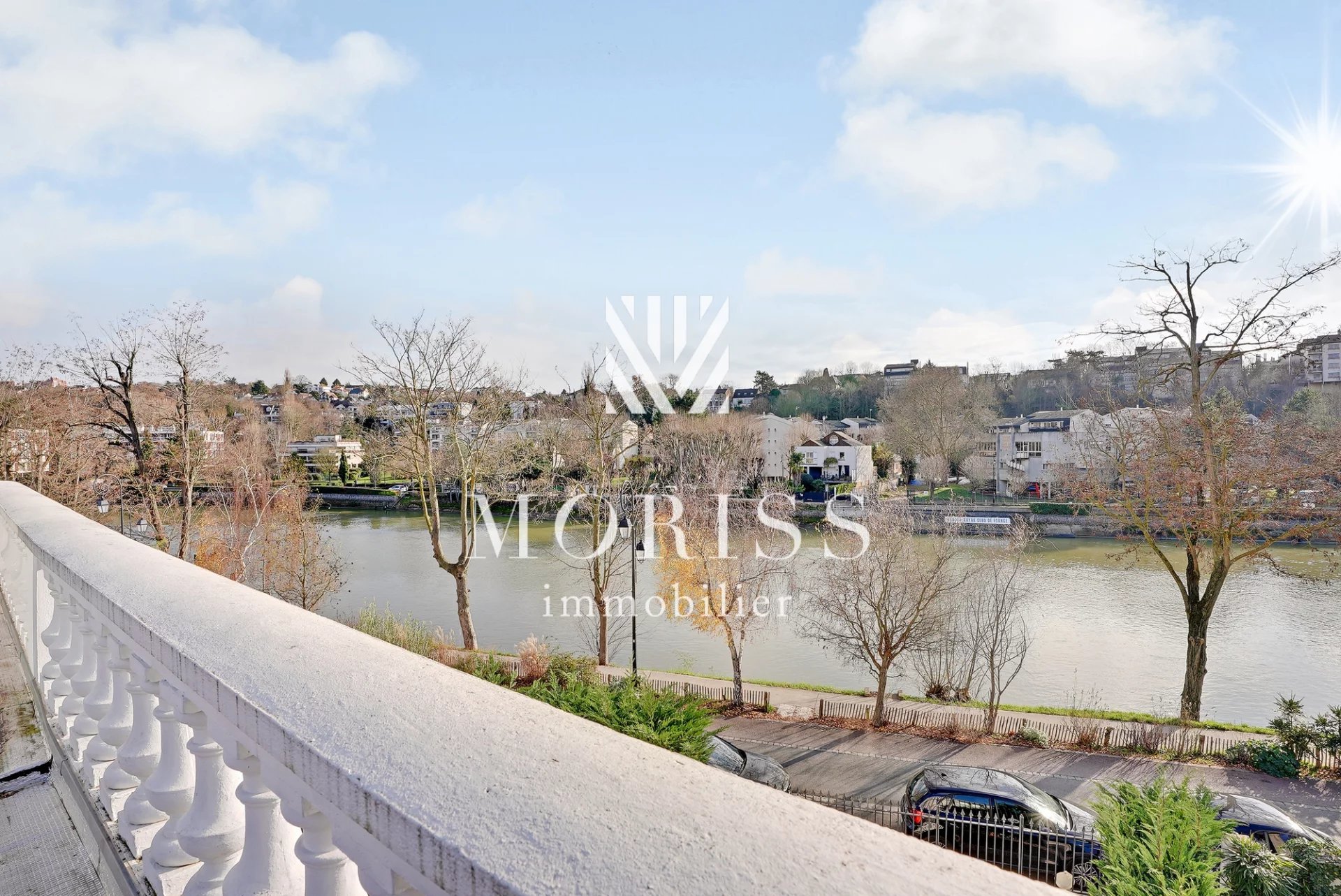 Le Perreux-sur-Marne Maison en R+1 de 214 m2 - Image Array