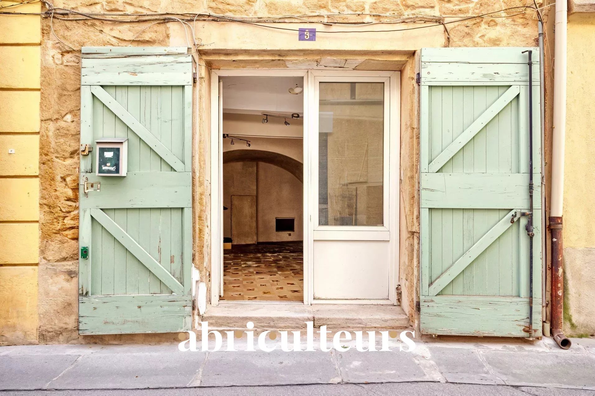 Agence immobilière de LES ABRICULTEURS