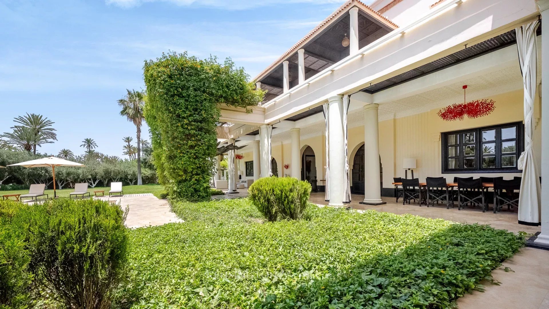 6 Bedroom Villa/Townhouse's Image 31