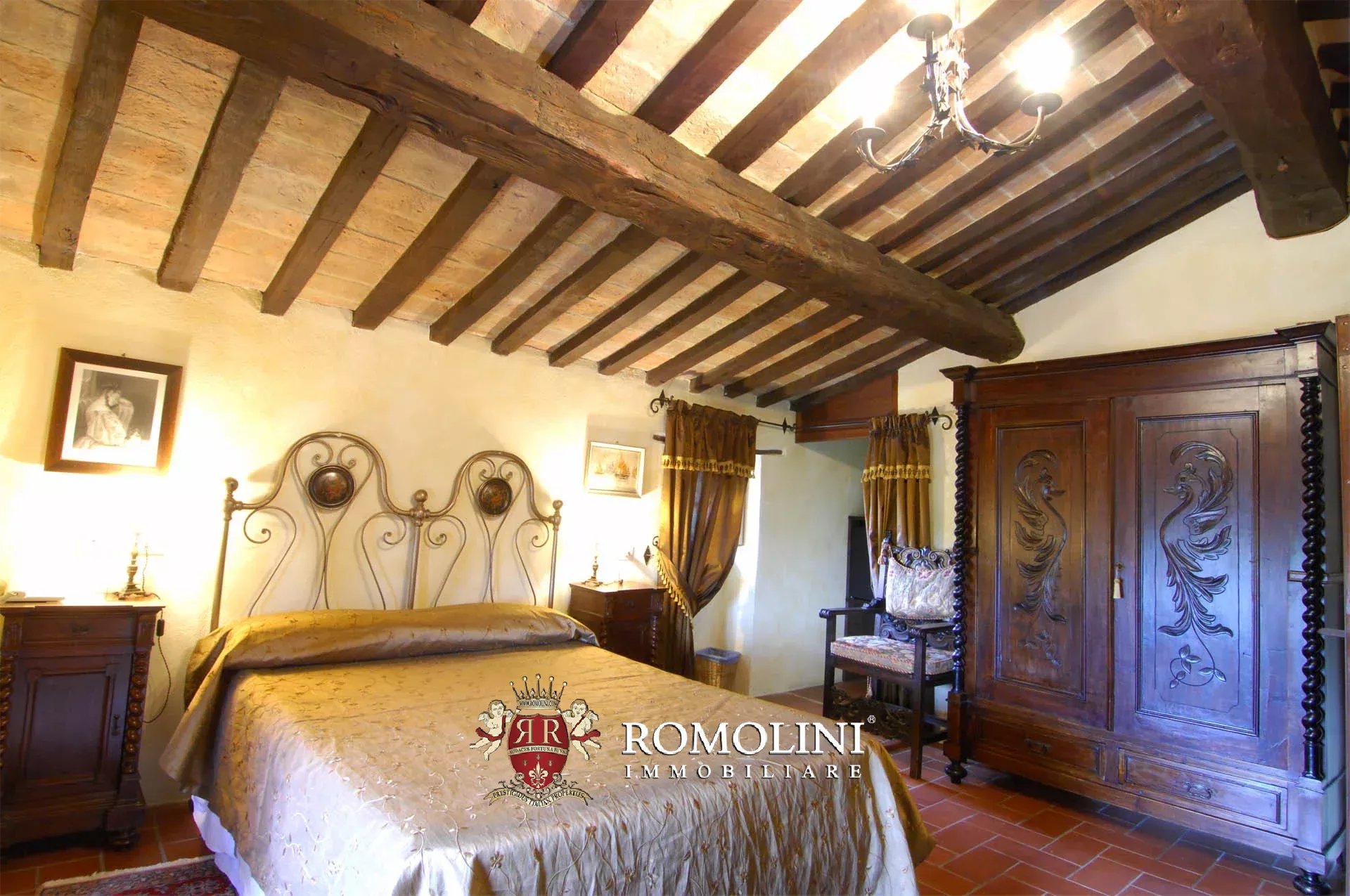 18 Bedroom Villa/Townhouse's Image 40