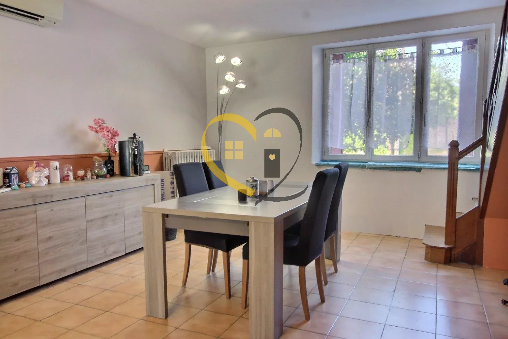 Agence immobilière de 