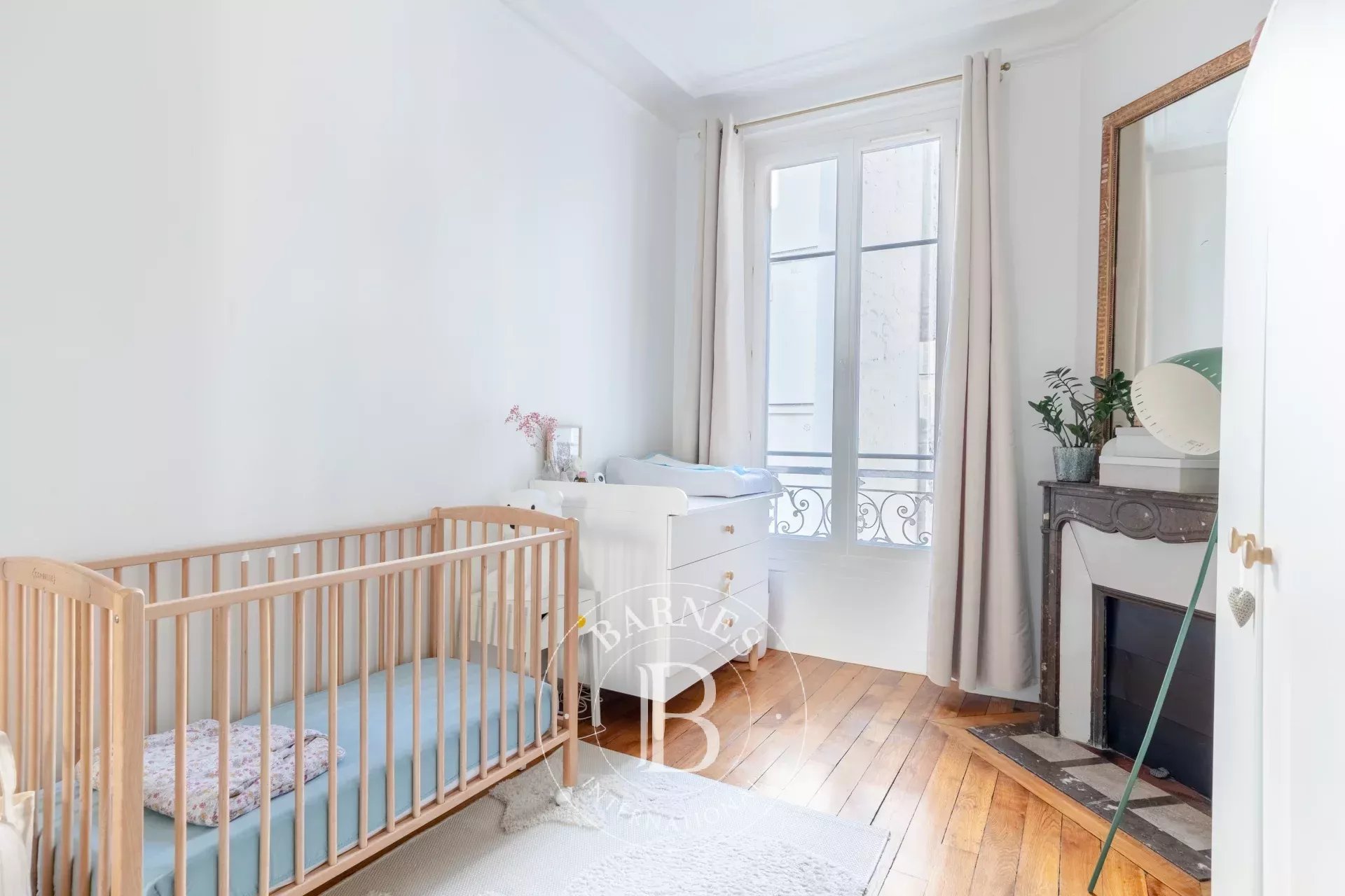 Daire Paris 10ème - picture 11