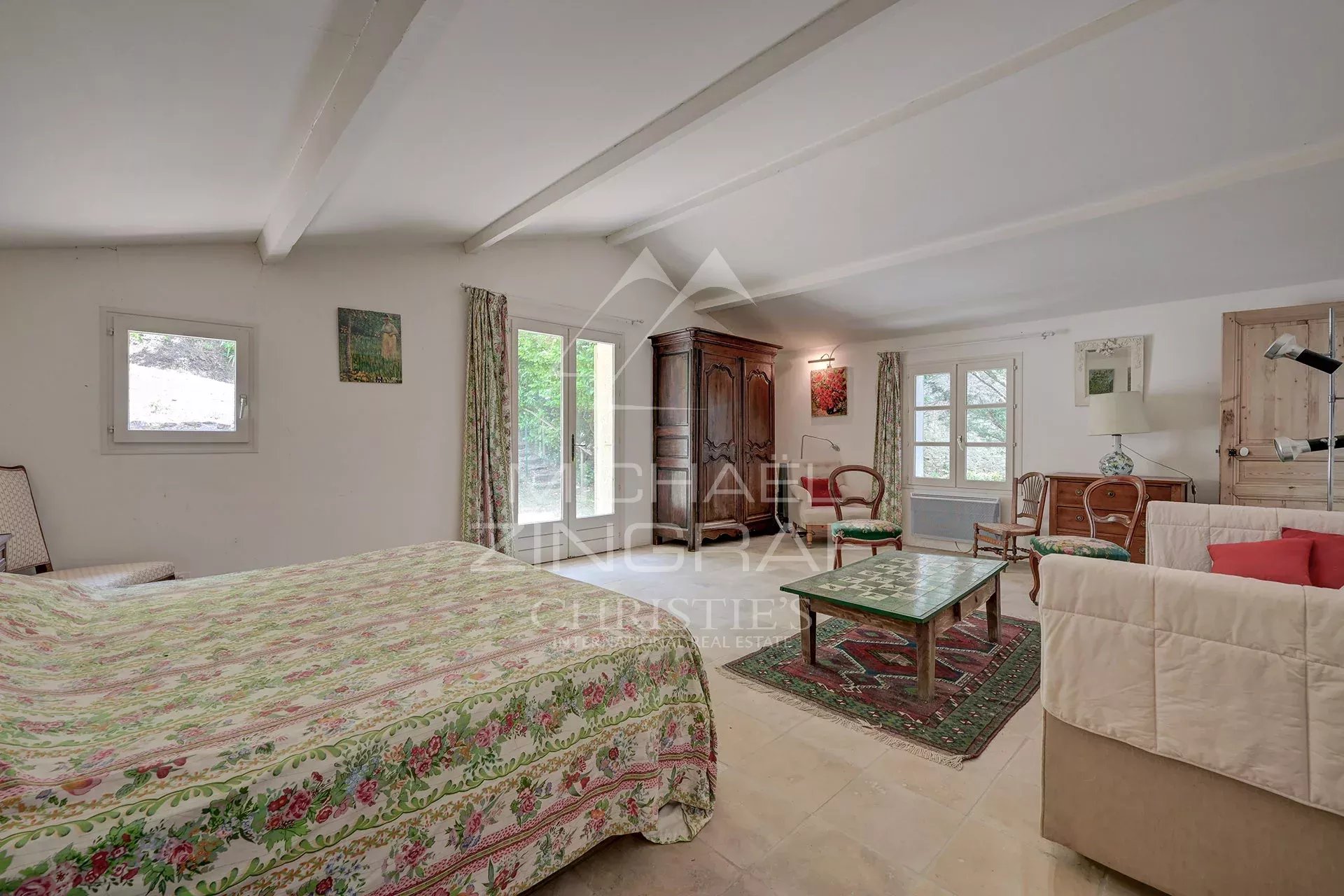 5 Bedroom Villa/Townhouse's Image 6