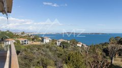 Superb 4-room apartment with panoramic sea view in a prestigious residence — photo 6 of 7
