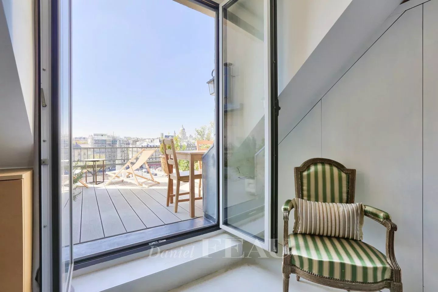 Rental Apartment Paris 4th