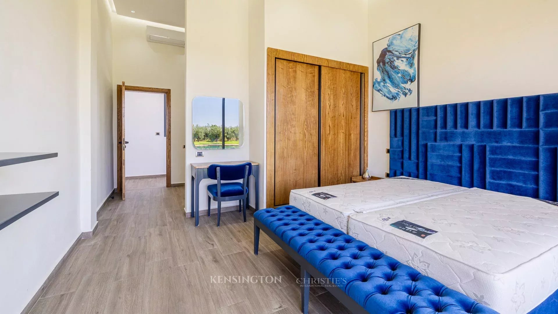 6 Bedroom Villa/Townhouse's Image 13