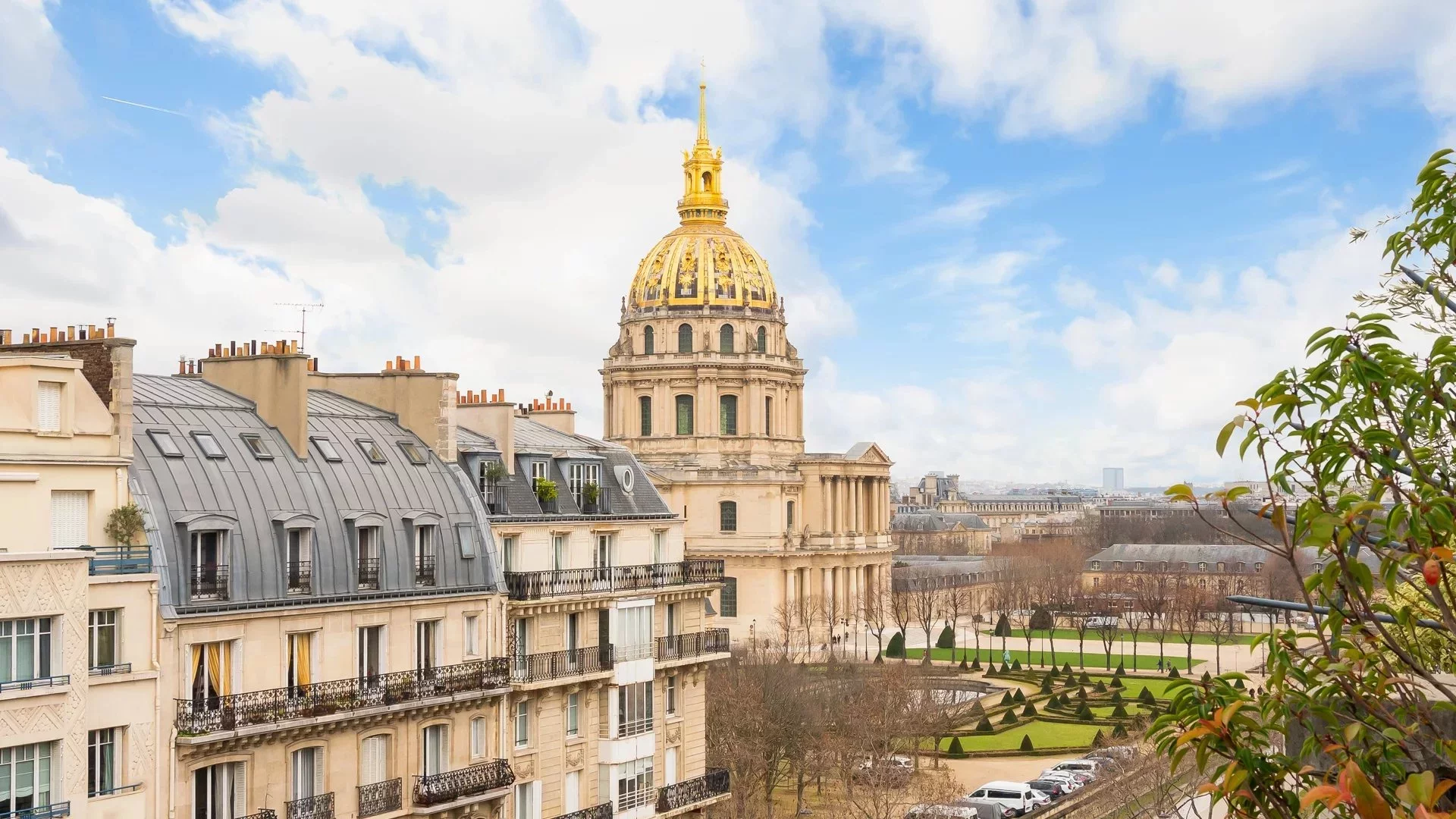 Paris 7e - INVALIDES / TOURVILLE