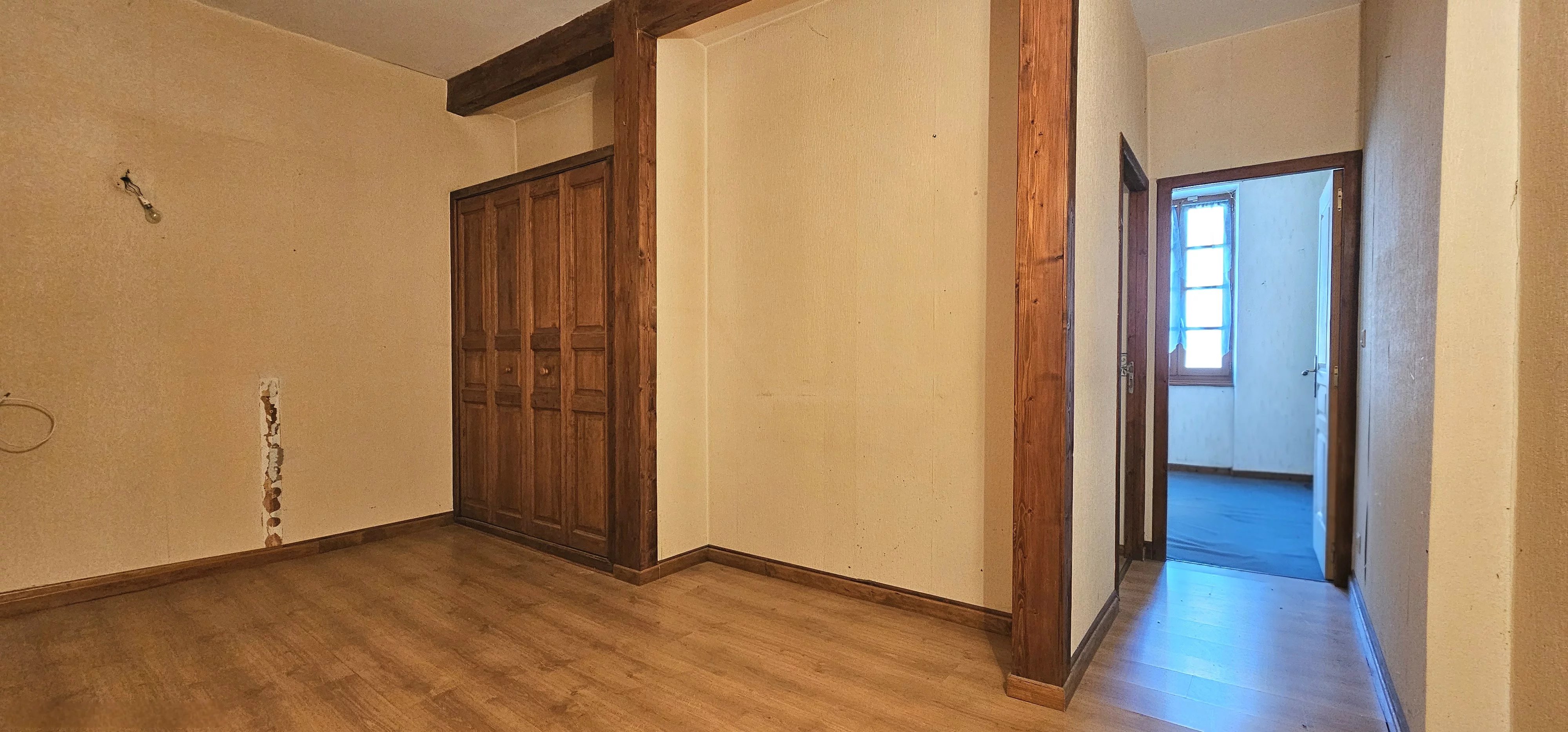 Winkelruimte te koop Daumazan-sur-Arize, Ariège