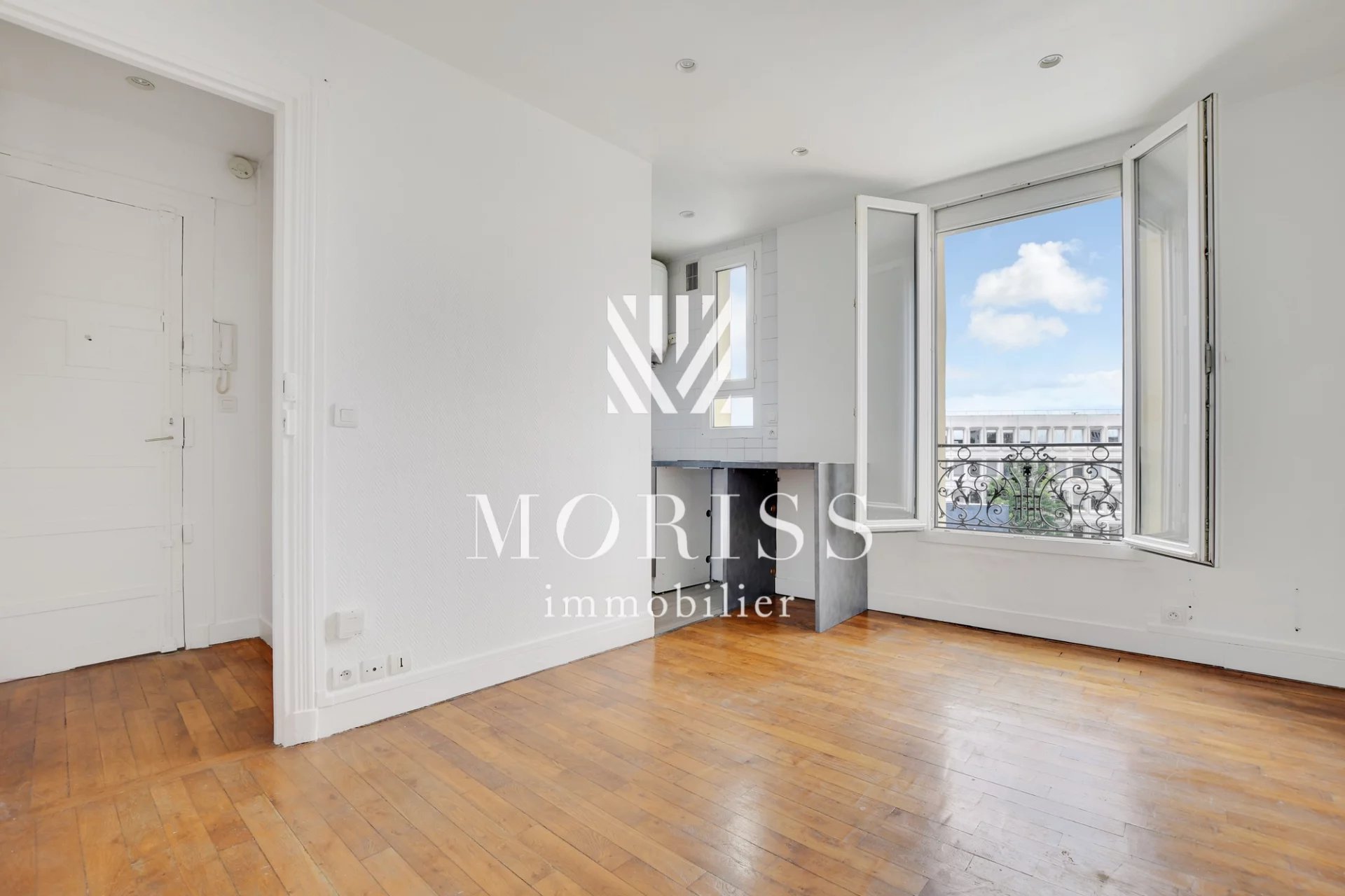 BAS MONTREUIL RUE MARCEAU - APPARTEMENT 2PIECES 25M2 - Image Array