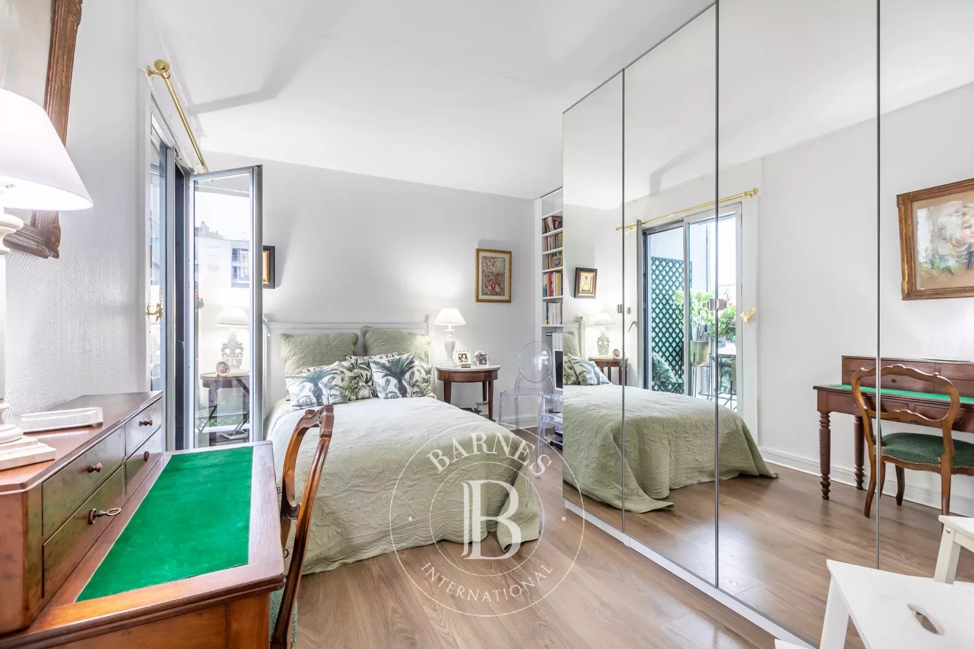 Daire Paris 17ème - picture 8