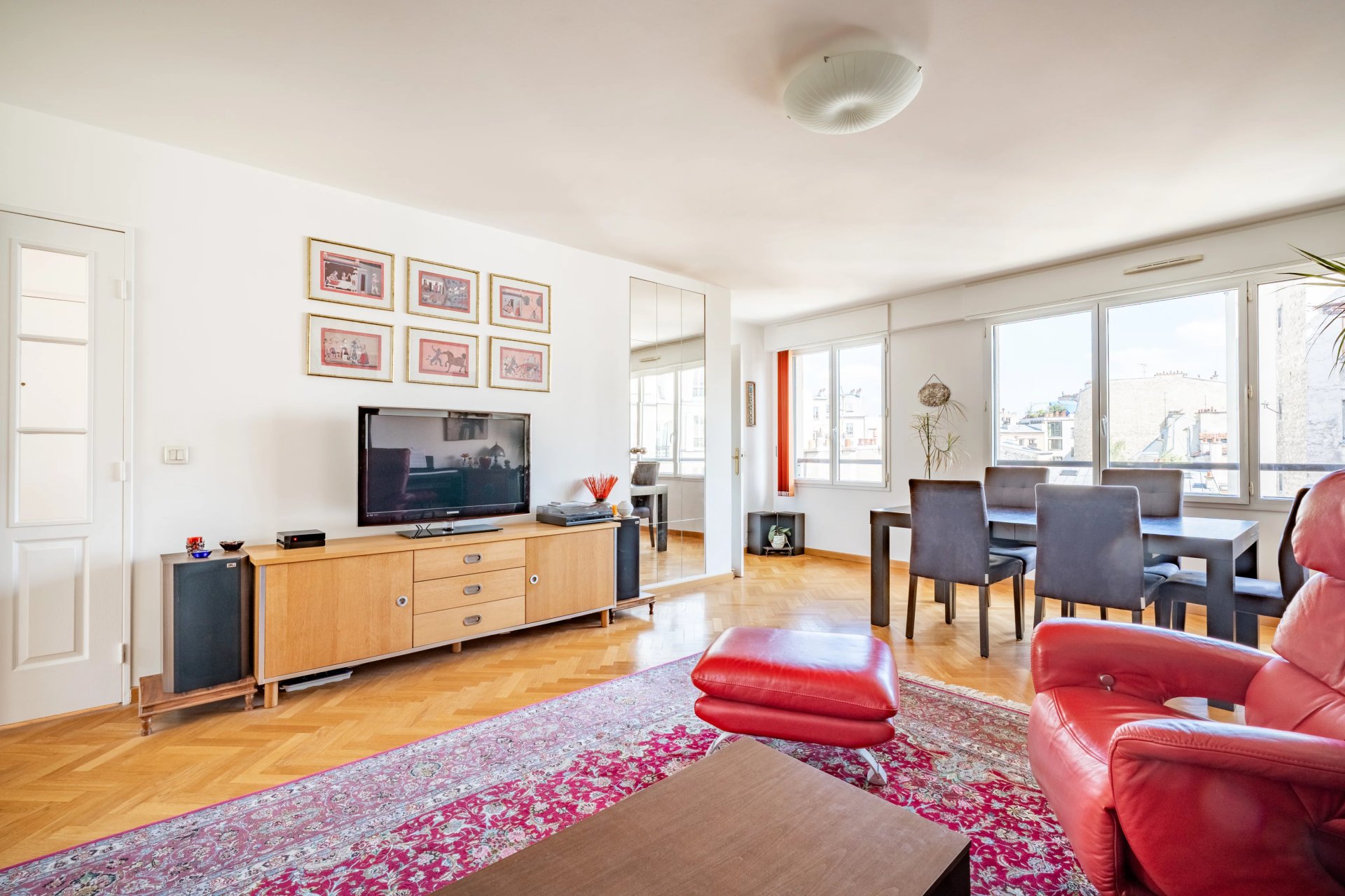 2 Bedroom Apartment/Flat's Image 3