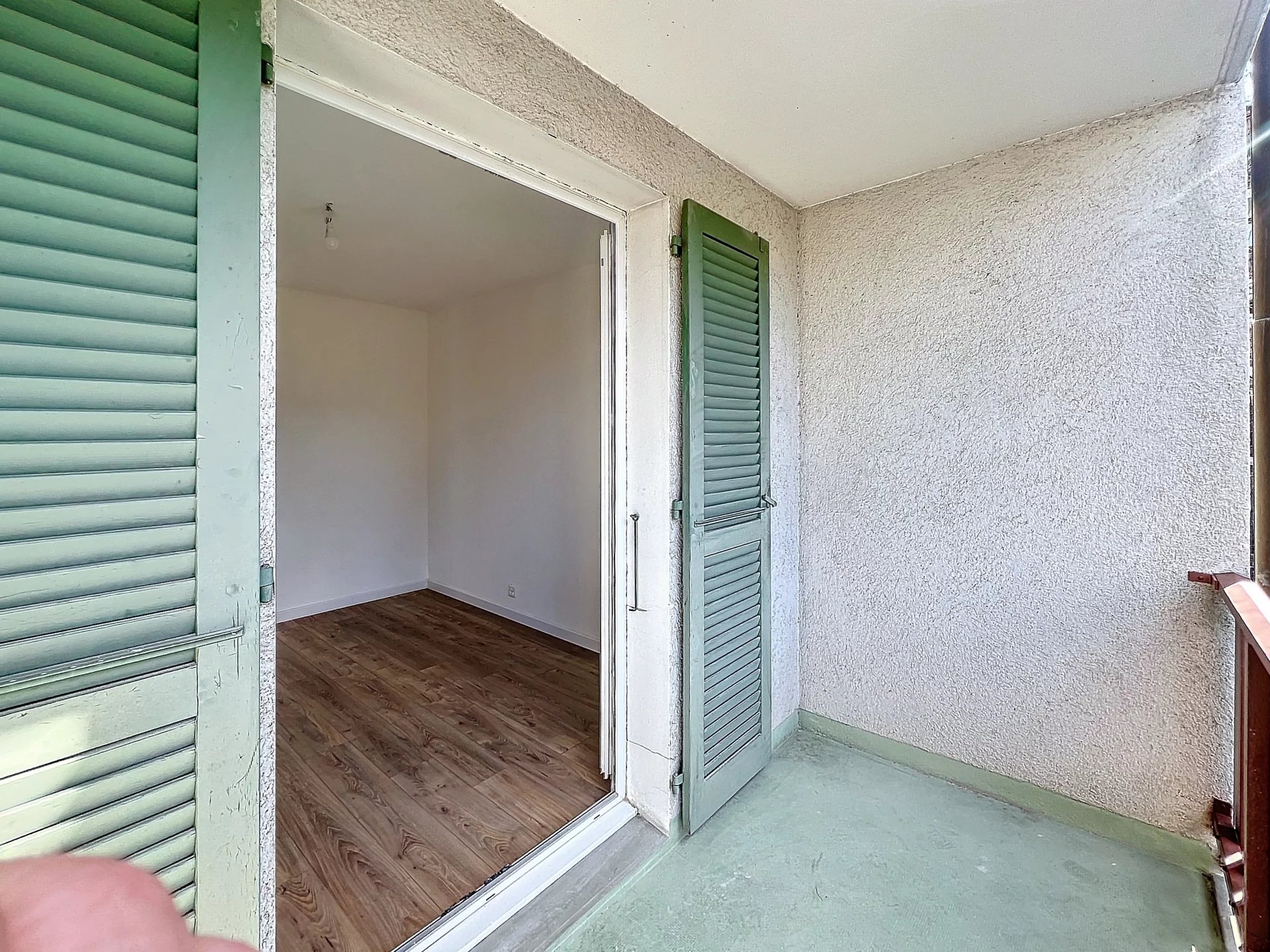 Appartement lumineux avec balcon