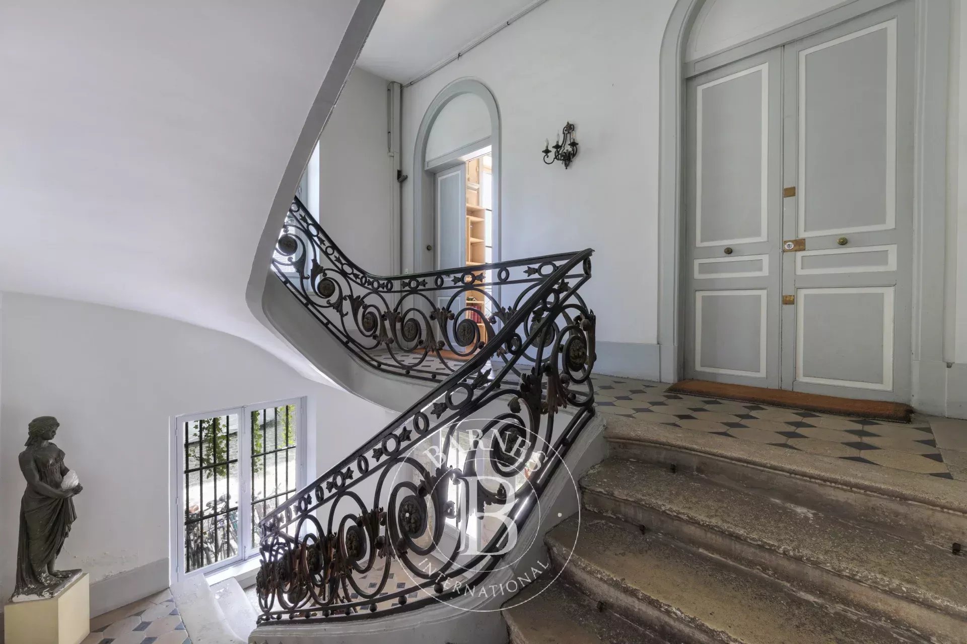 Paris  - Apartment 2 Bedrooms - picture 16