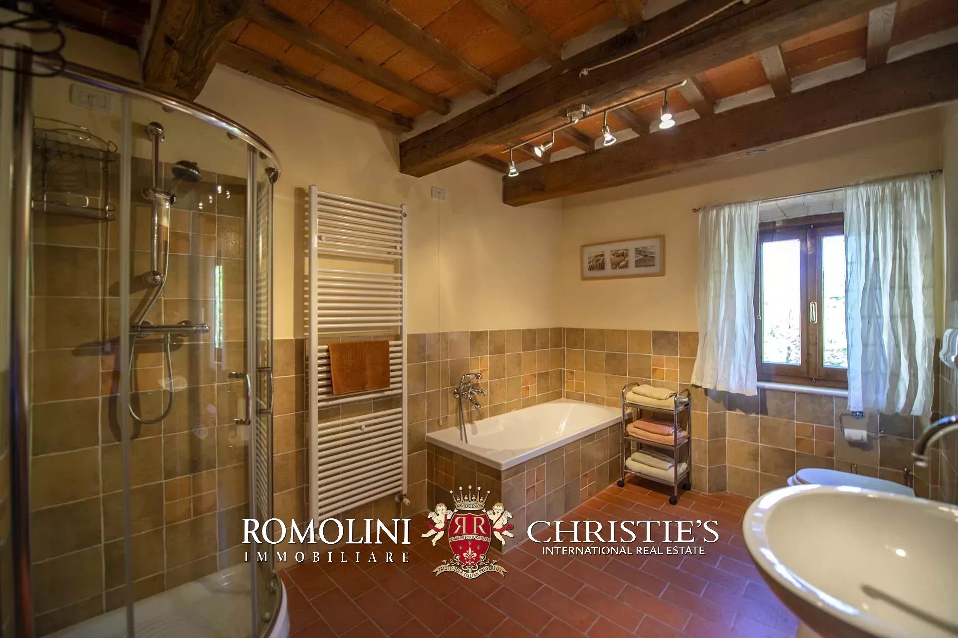 10 Bedroom Villa/Townhouse's Image 79