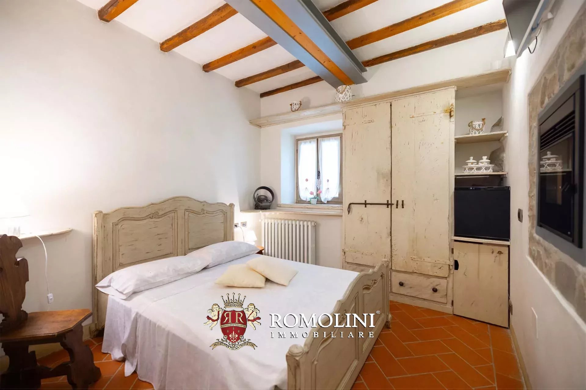 15 Bedroom Villa/Townhouse's Image 41