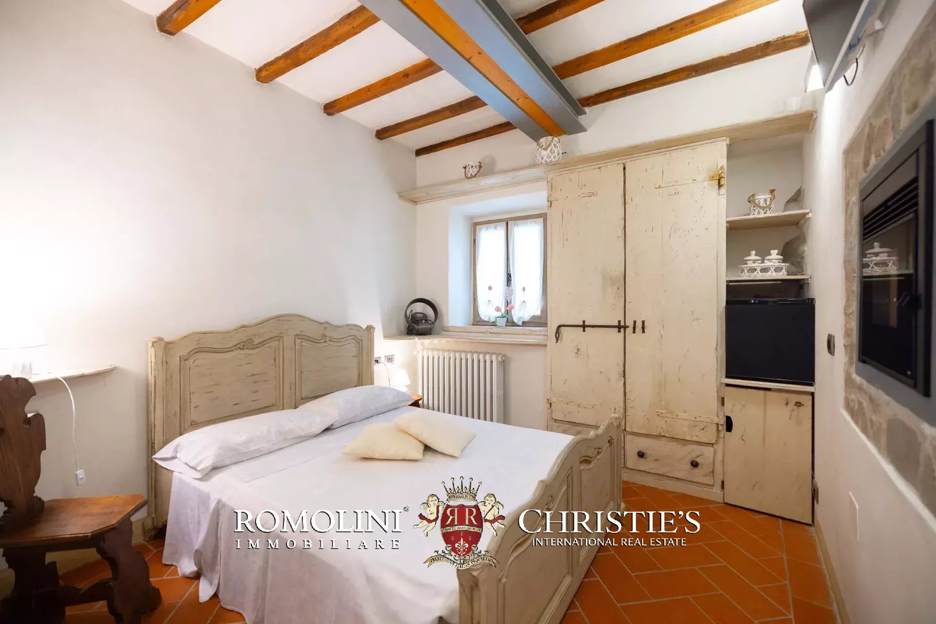 15 Bedroom Villa/Townhouse's Image 41