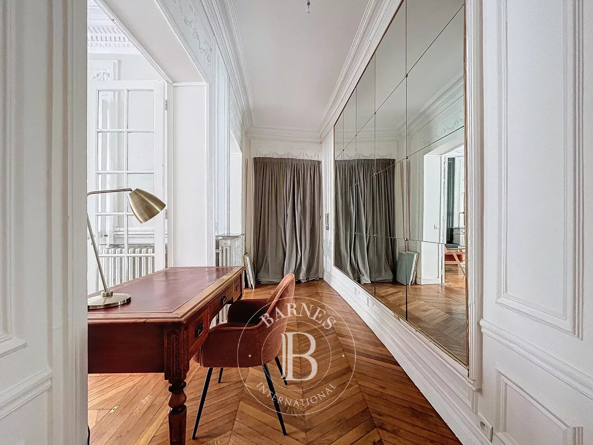 Daire Paris 18ème - picture 12