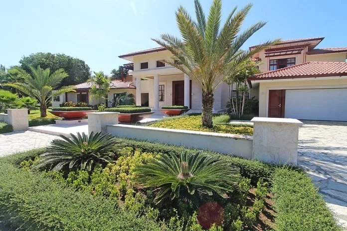 Magnifique villa de Luxe proche de la mer située à Cabarete