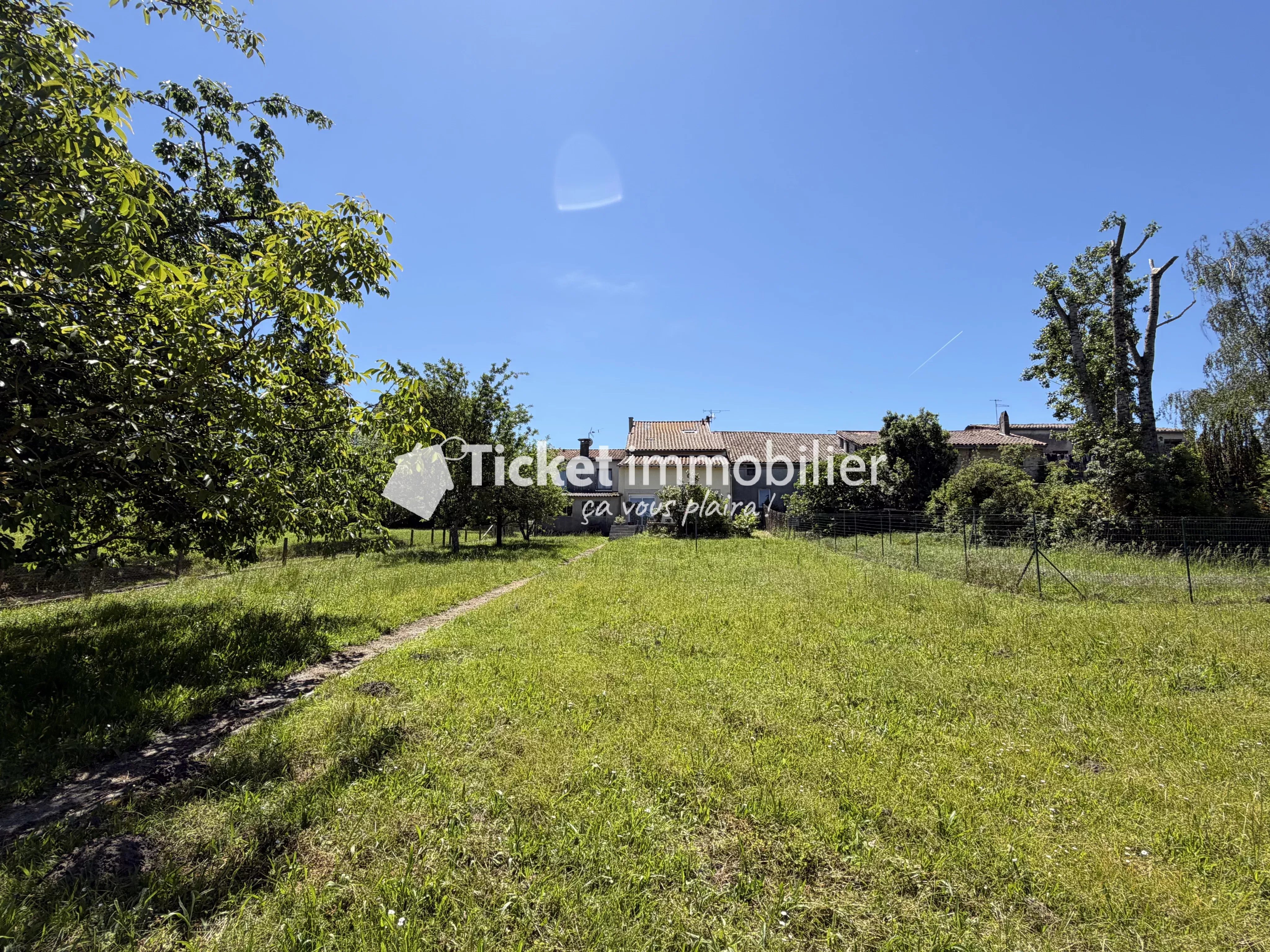 MAISON DE VILLAGE T7 187m2 AVEC 438m2 DE TERRAIN AURIGNAC — photo 8