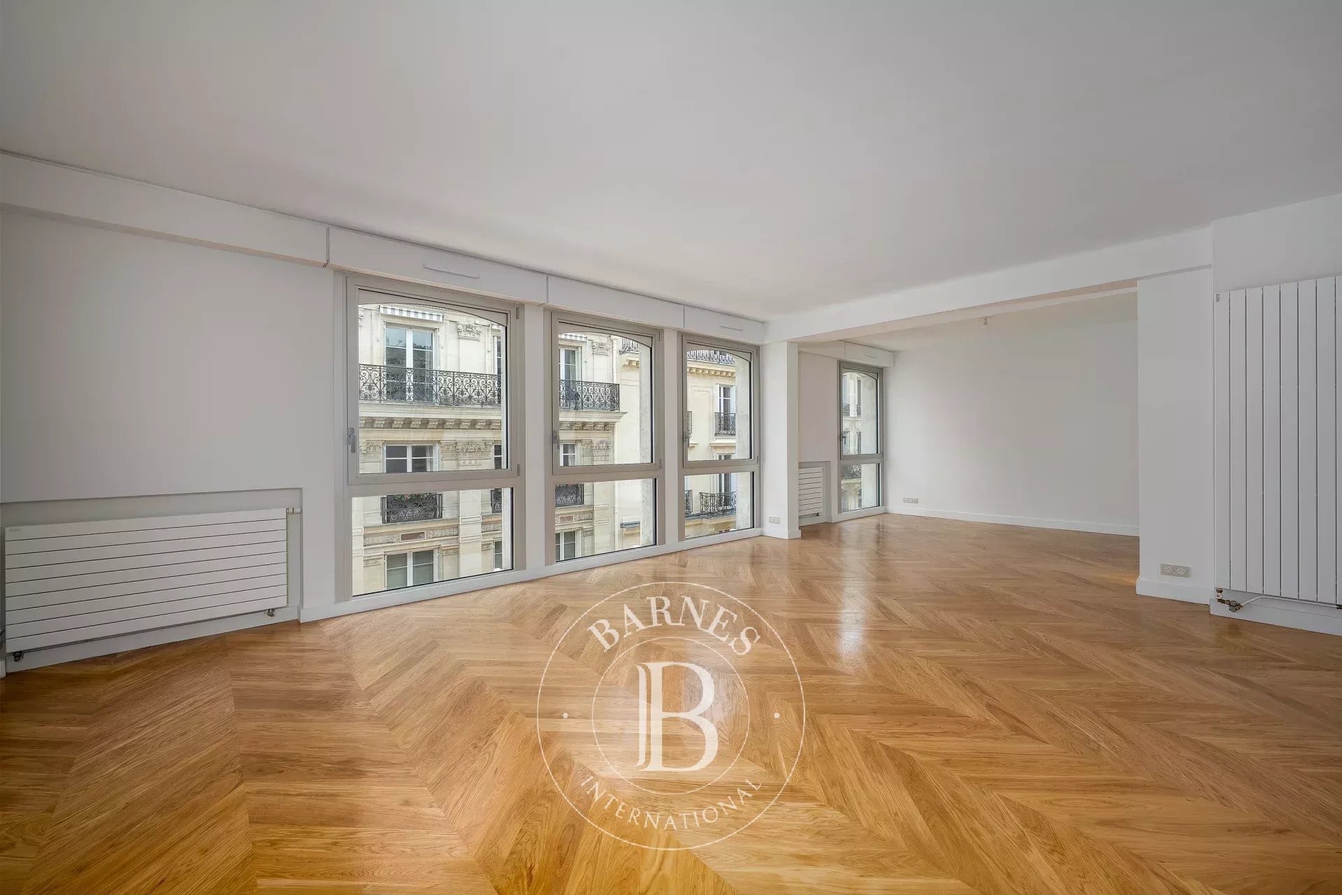 Appartement Paris 75007  -  ref 87008418 (picture 1)