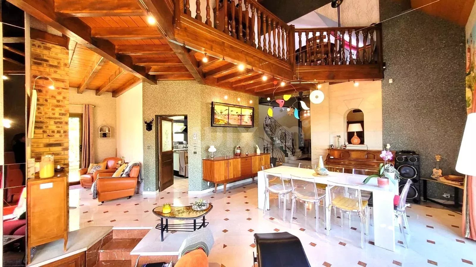 Agence immobilière de 