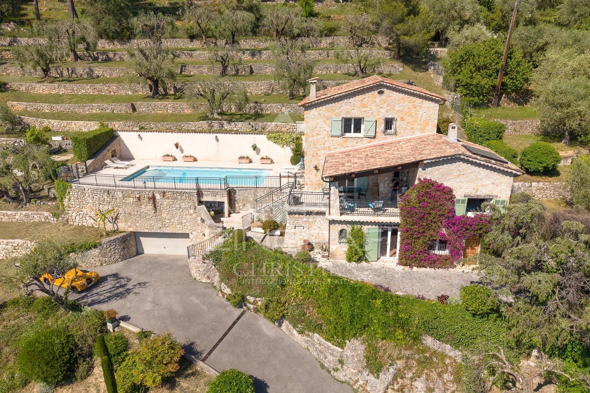 4 Bedroom Villa/Townhouse's Image 5