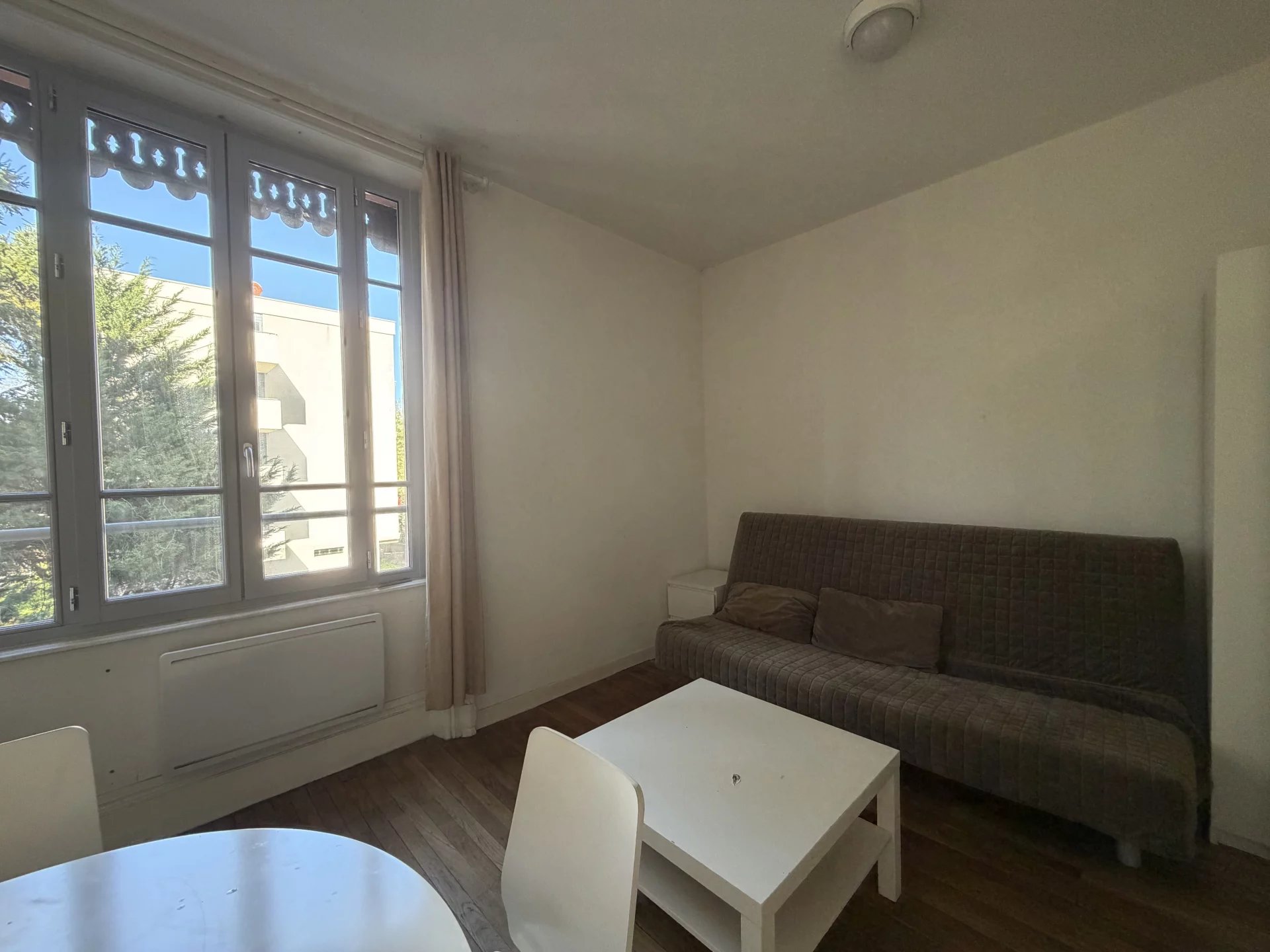 4195859 Location Villeurbanne