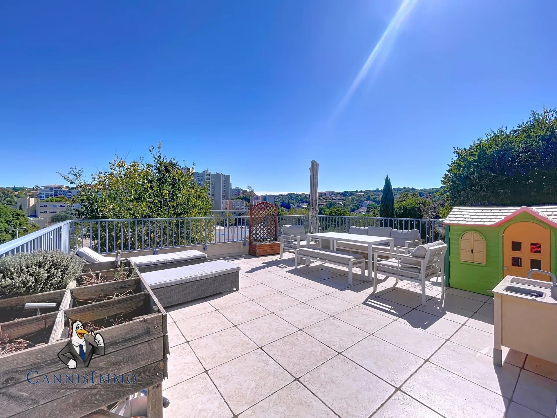 LE CANNET 3 PIÈCES EXCLUSIVITÉ  - PETITE COPROPRIÉTÉ - CALME - PROCHE CENTRE