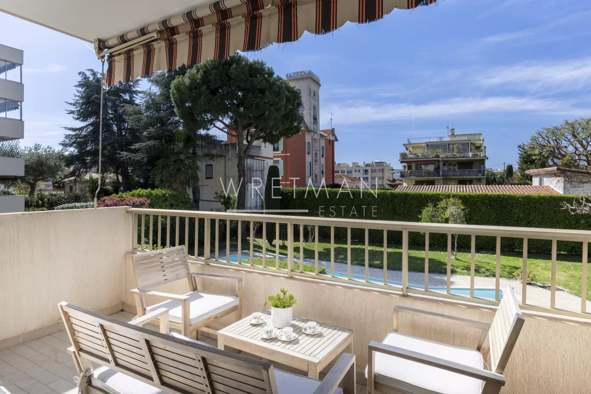 Élégant appartement 4 pièces avec terrasse – Saint-Laurent-du-Var