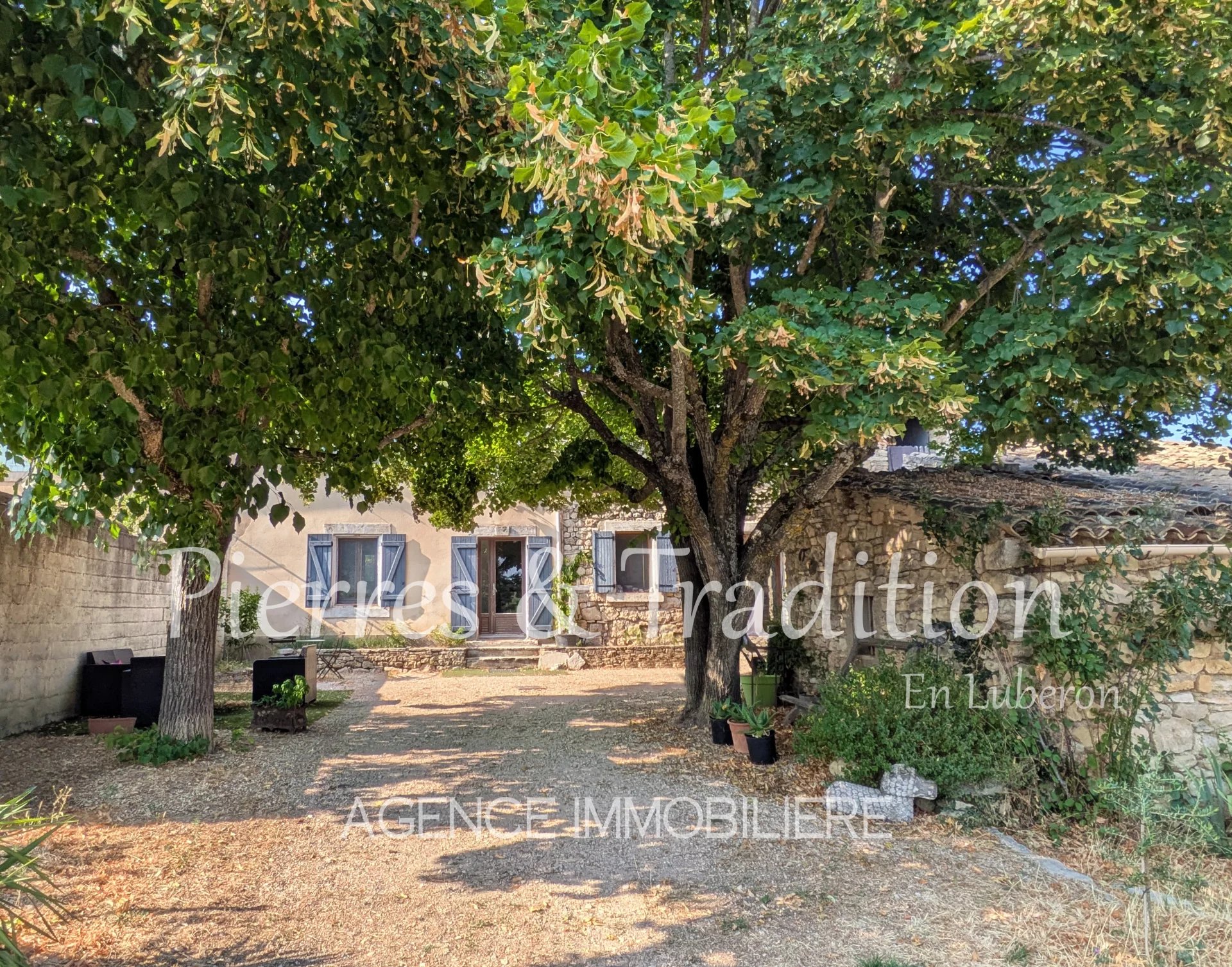 Agence immobilière de Pierres et Tradition en Luberon Apt
