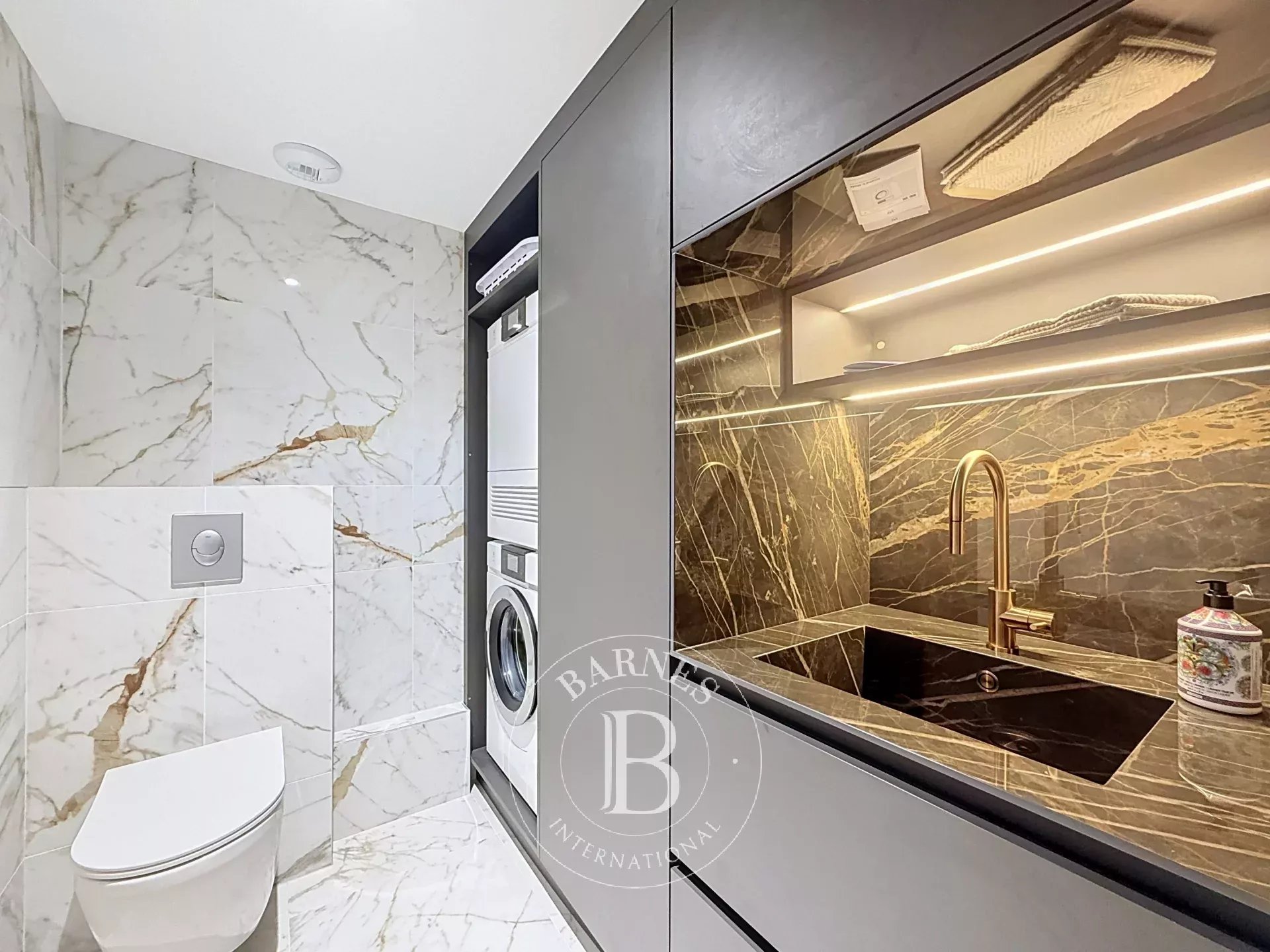 Neuilly-sur-Seine  - Piso 5 Cuartos 4 Habitaciones - picture 18