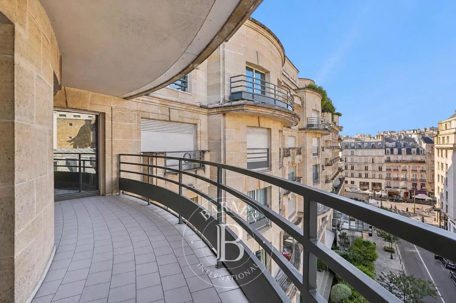 Apartment Paris 75016  -  ref 87052780 (picture 1)
