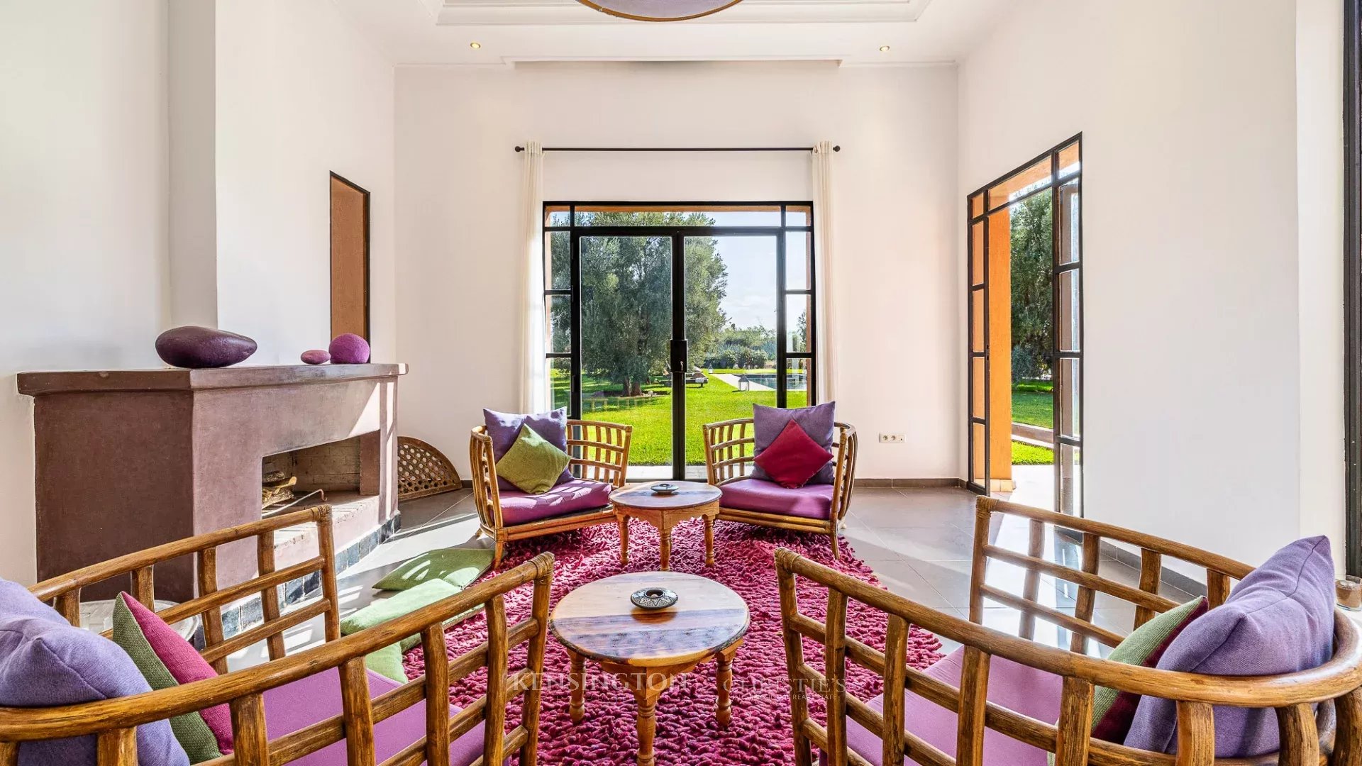4 Bedroom Villa/Townhouse's Image 7