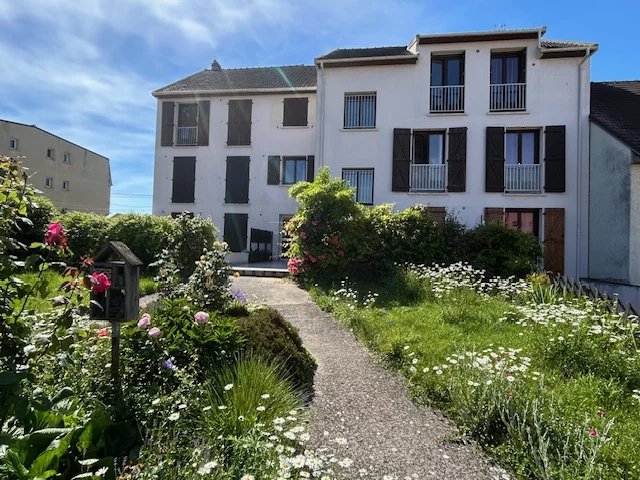 APPARTMENT F3 PONTAULT COMBAULT
