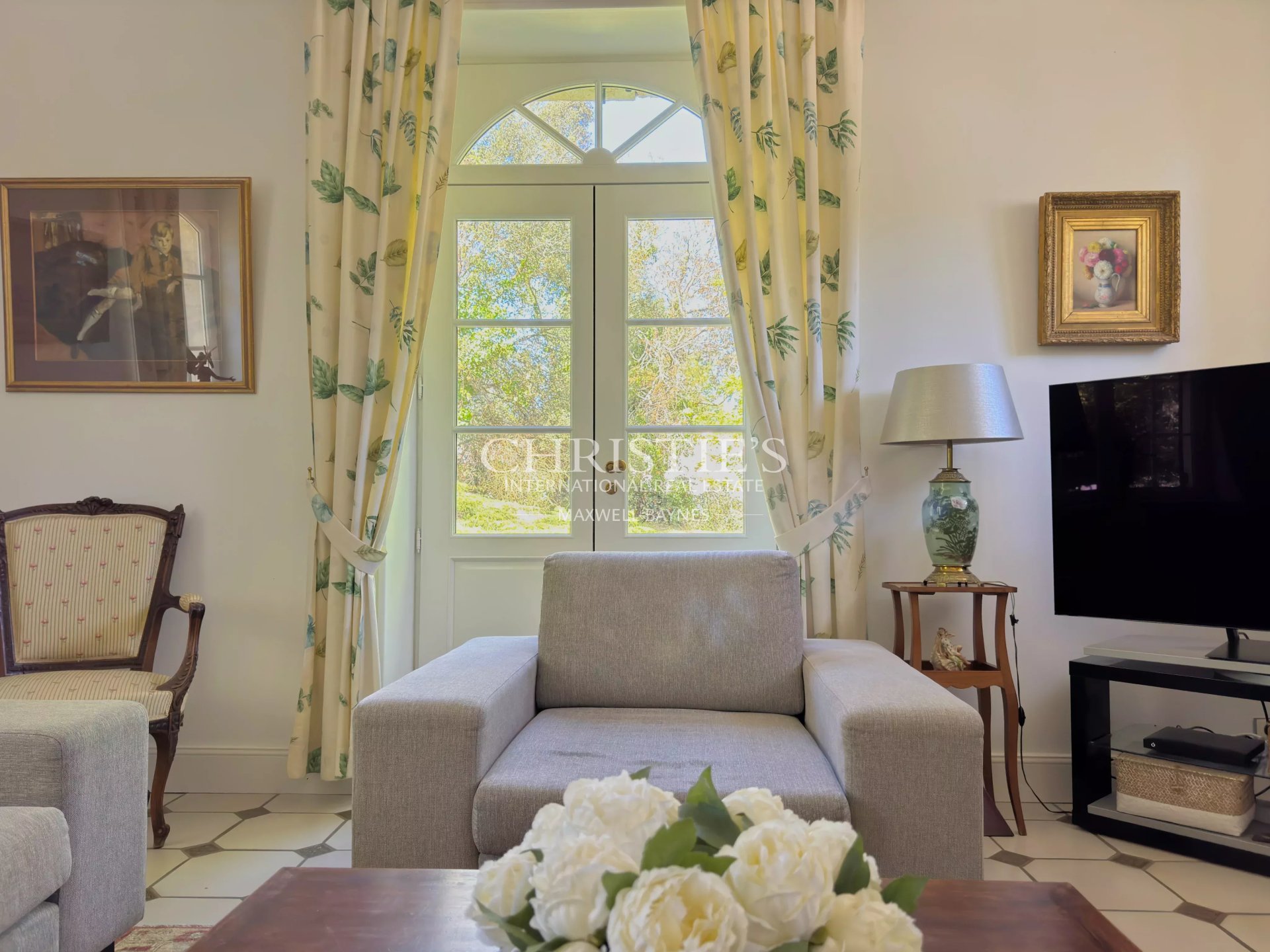4 Bedroom Villa/Townhouse's Image 10
