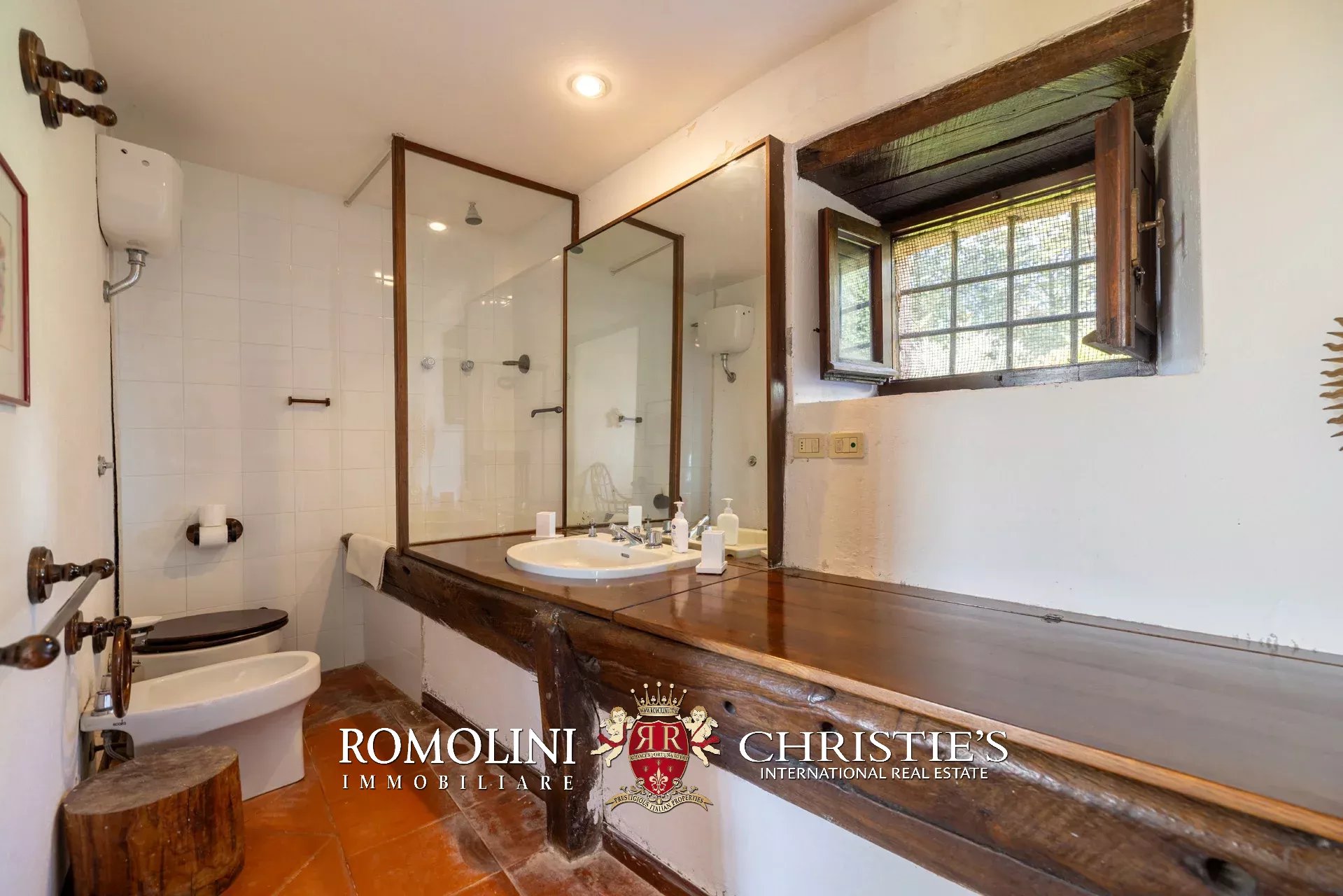 4 Bedroom Villa/Townhouse's Image 38