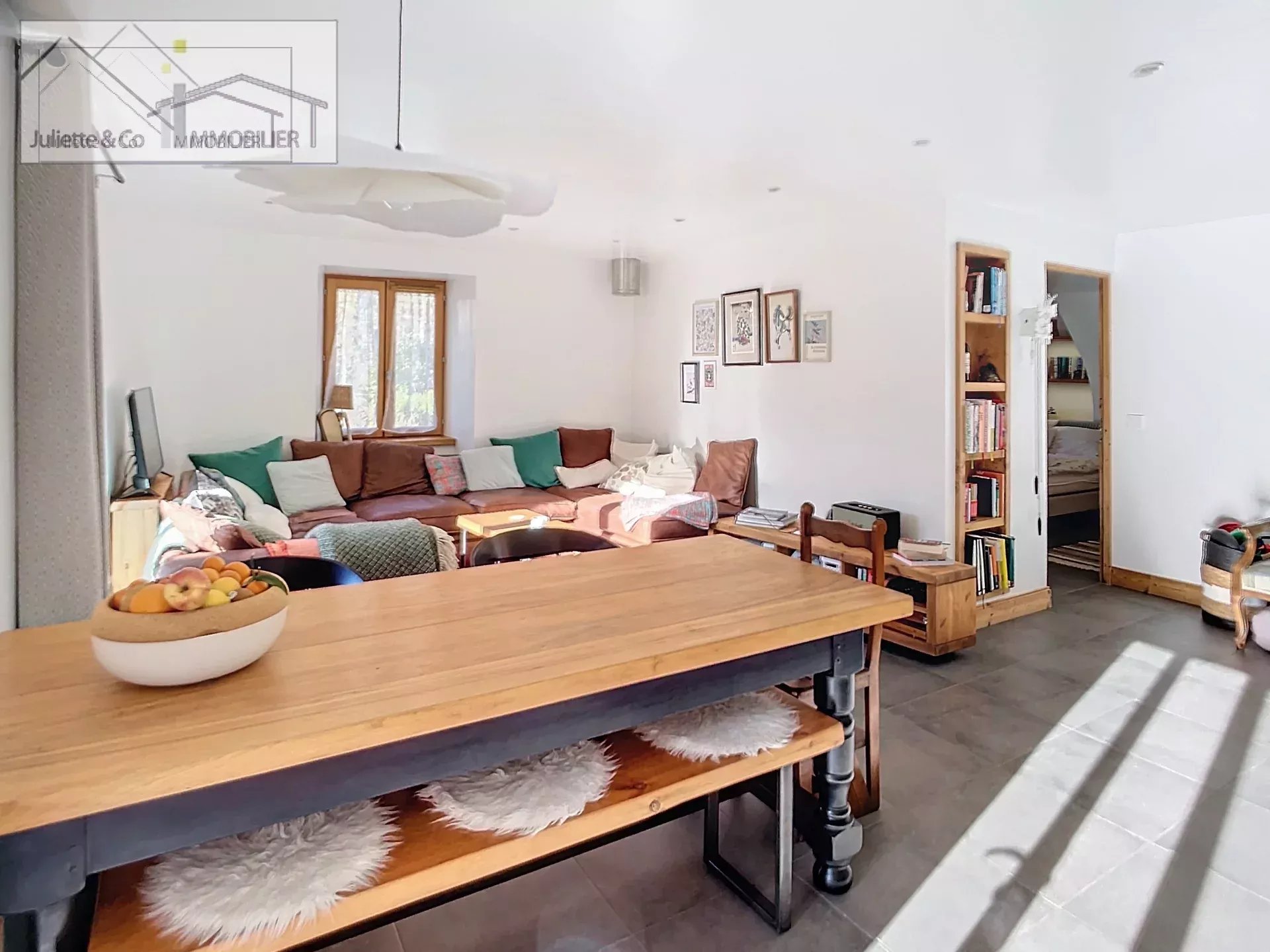 Photo of Bright apartment in Chamonix with fireplace