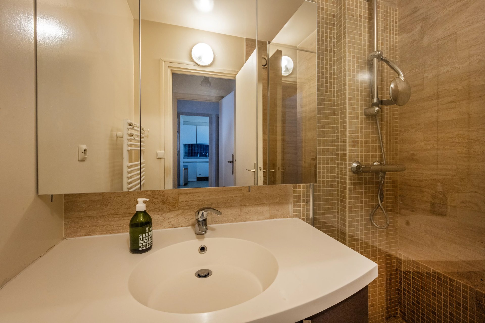 1 Bedroom Apartment/Flat's Image 5
