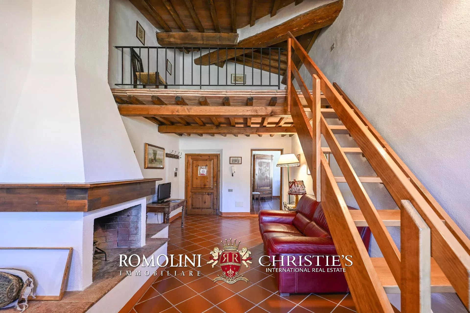 17 Bedroom Vineyard's Image 82