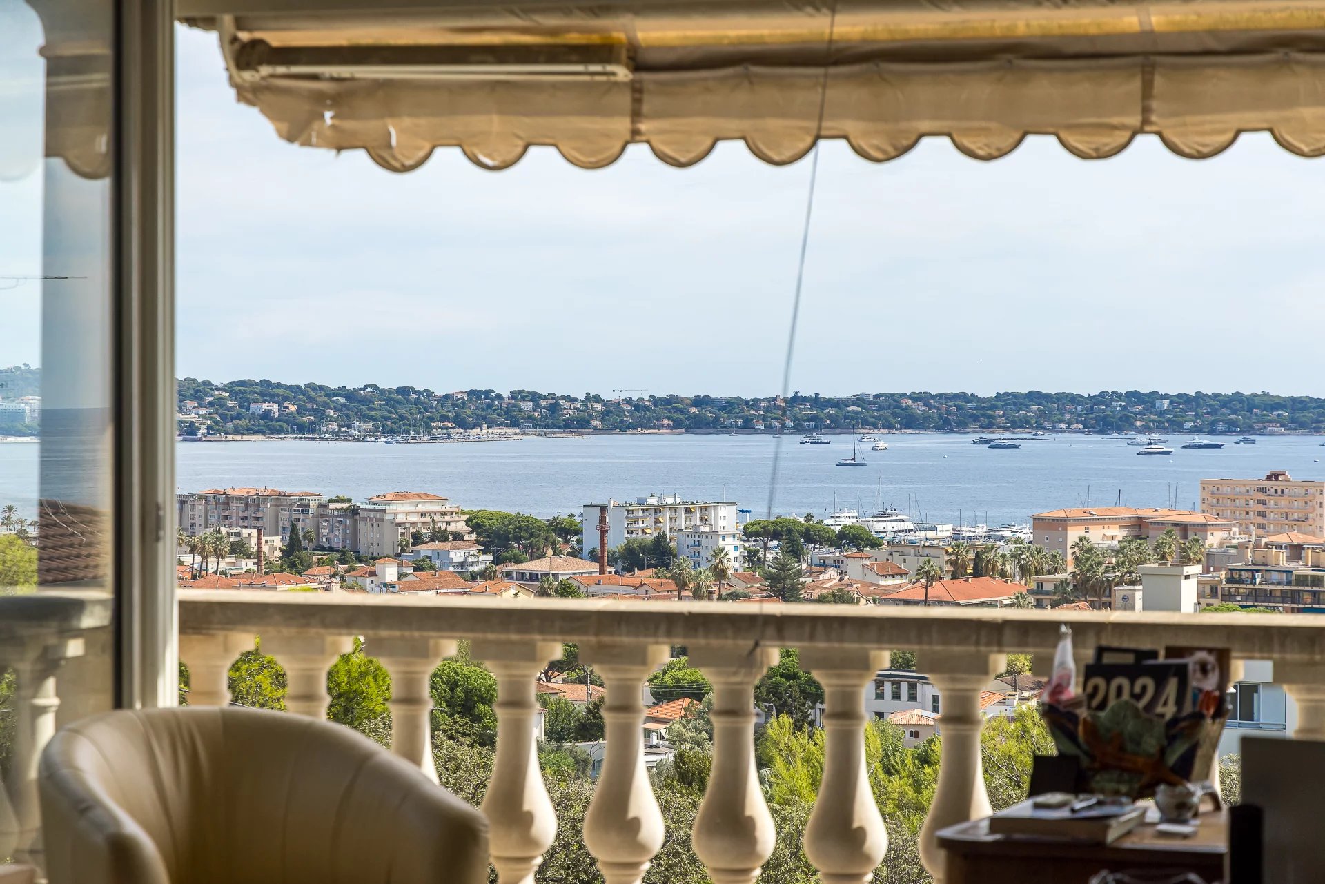Sale Apartment Golfe-Juan