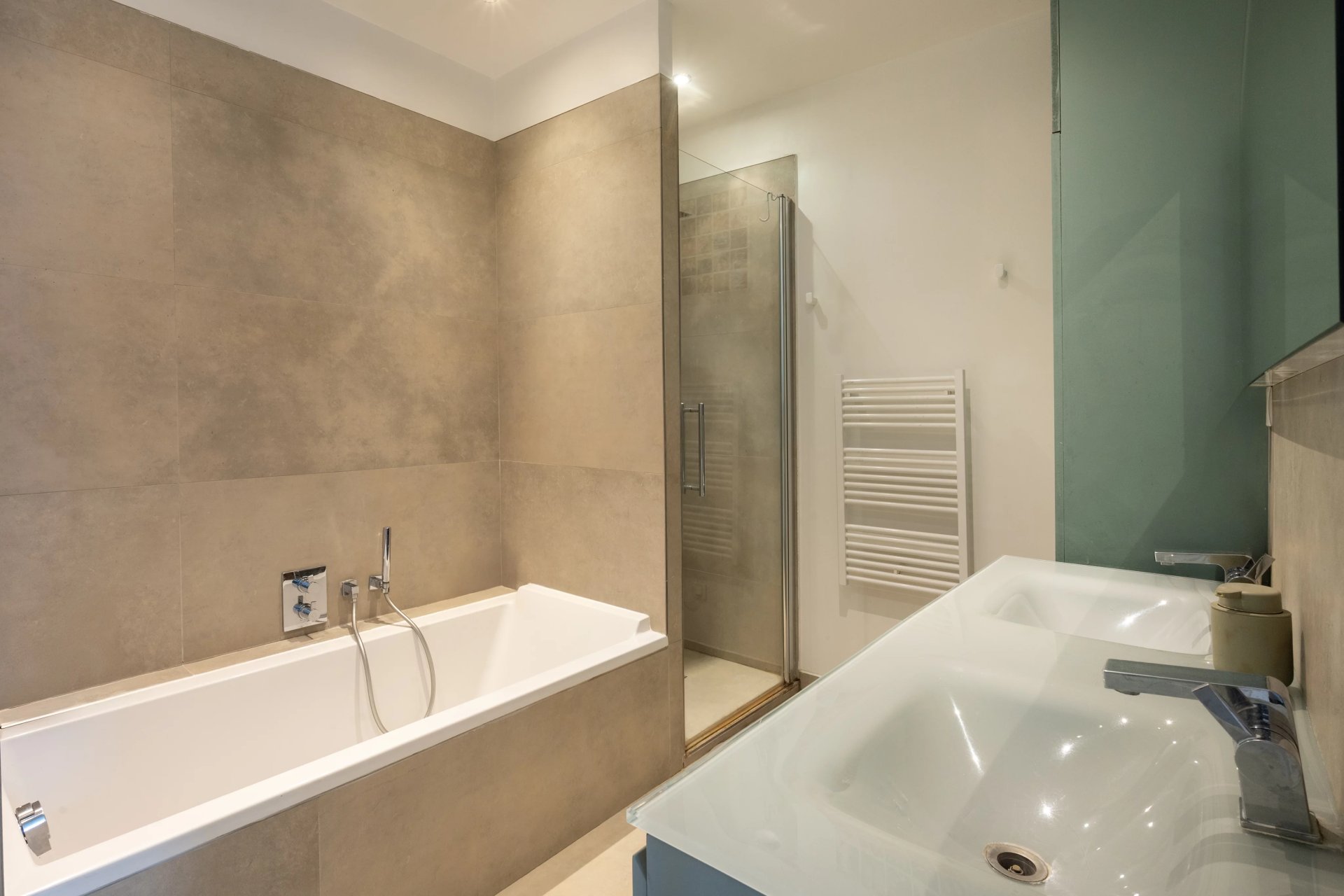 4 Bedroom Apartment/Flat's Image 8