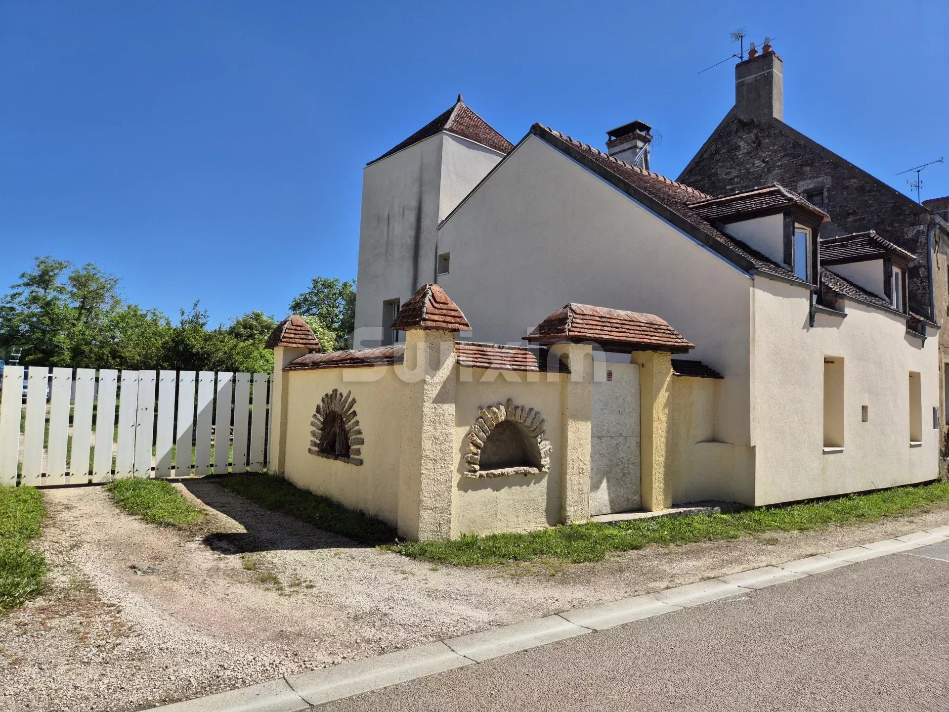 Agence immobilière de Swixim Avallon